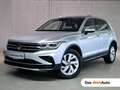 Volkswagen Tiguan Elegance TDI SCR 4MOTION DSG Silber - thumbnail 1
