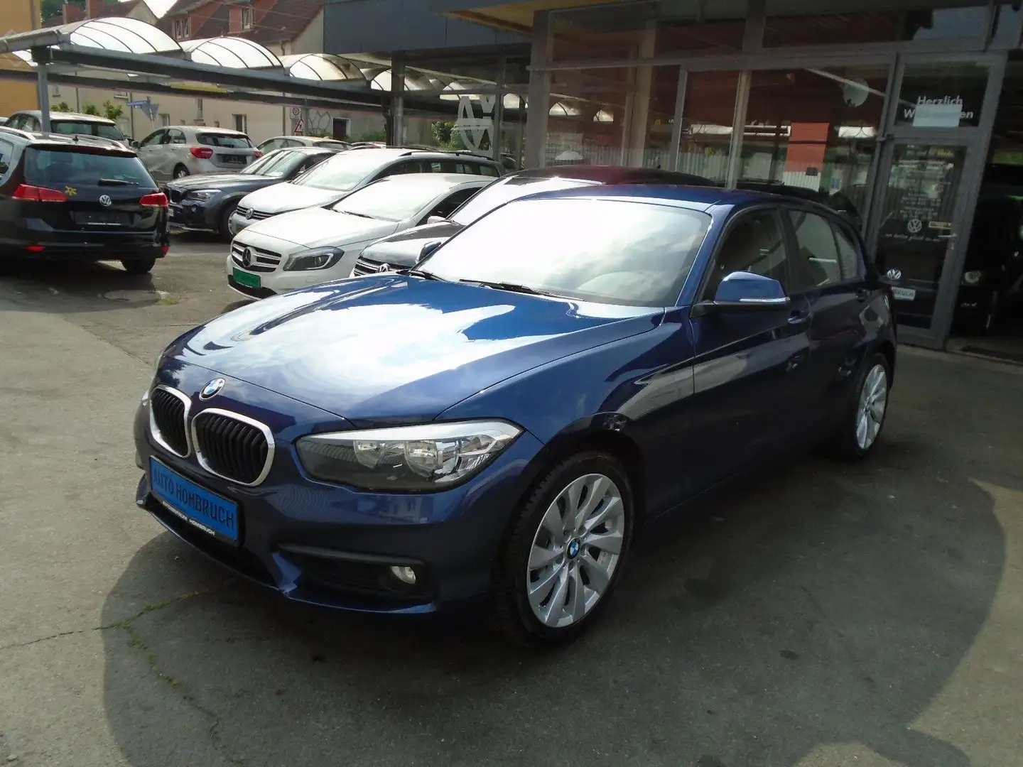 BMW 118 i Advantage Automatik Navi Bleu - 1