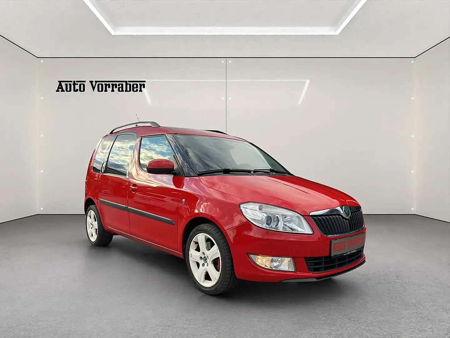 Skoda Roomster Ambiente Sport 1,6 TDI CR DPF Rot - 2