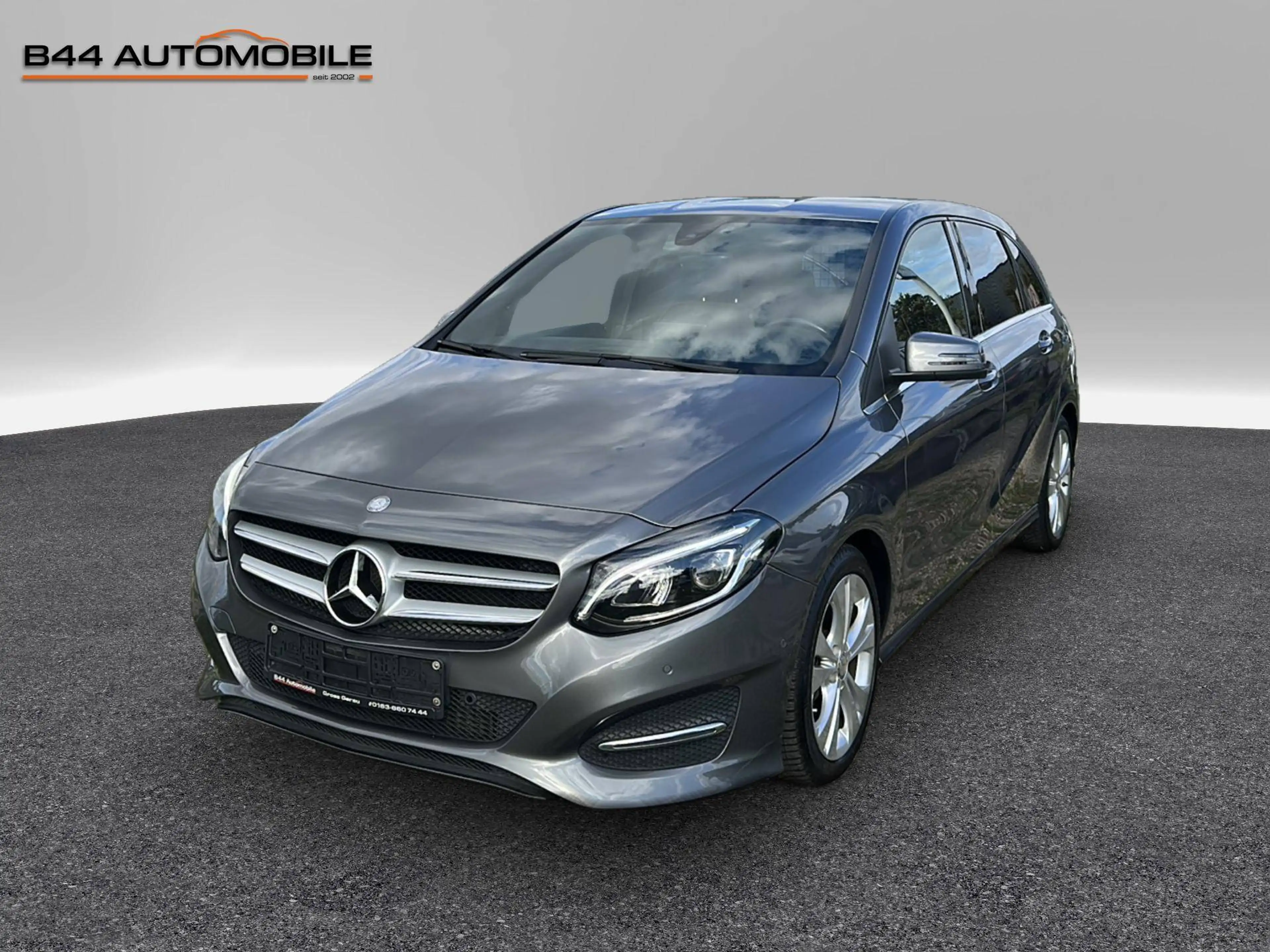 Mercedes-Benz B 180 *URBAN*Navi*LED*Parklenk*Sitzhzg*Bremsassist.*