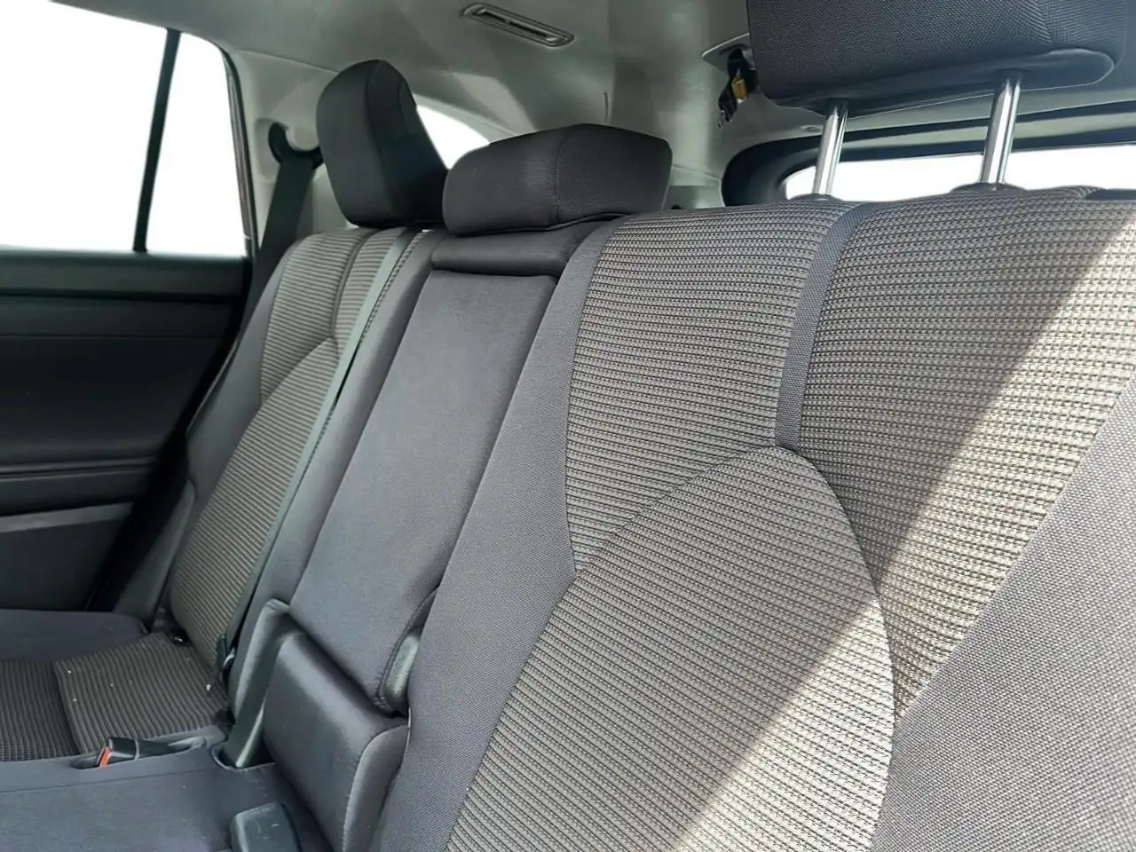 Toyota Highlander снимка Toyota Highlander