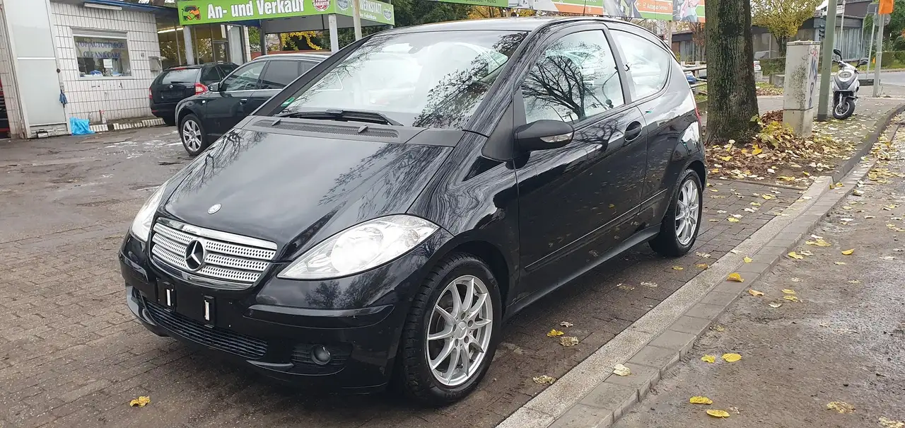 Mercedes-Benz A 200