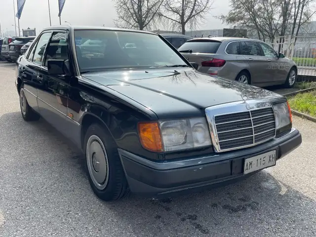 Mercedes-Benz 200 E W124 CONSERVATA CERTIFICATA ASI *CLIMA*