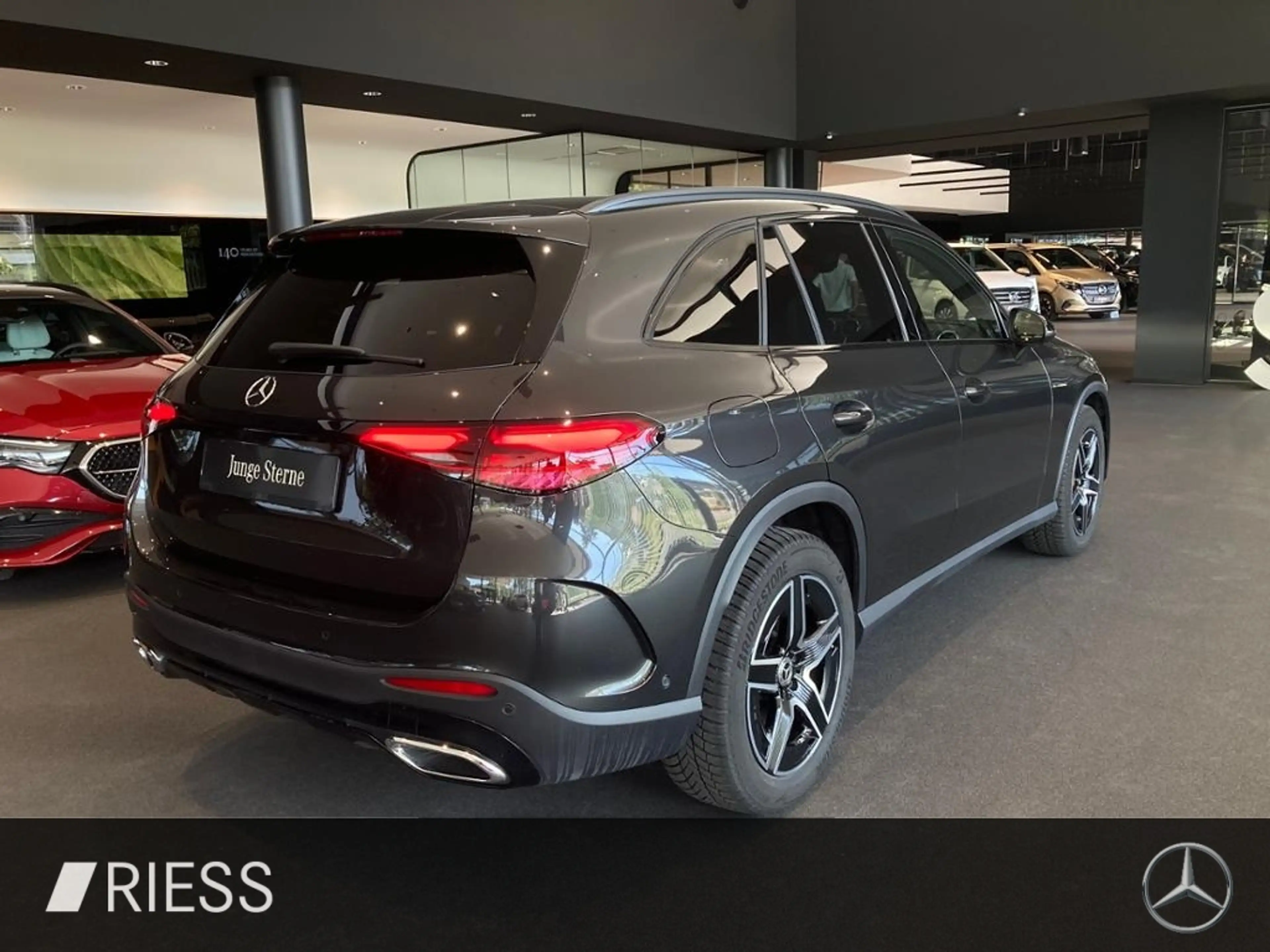 Mercedes-Benz GLC 220 d 4MATIC AMG AHK NIGHT DISTRO FAHRASSIST — photo 14