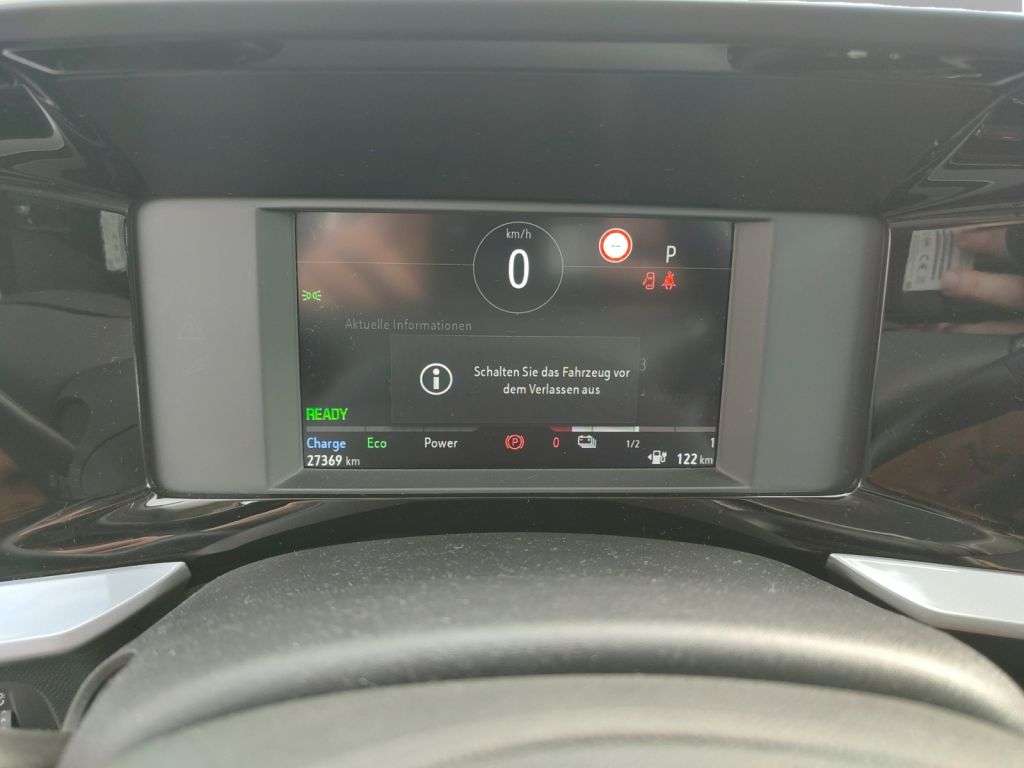 Opel Mokka E