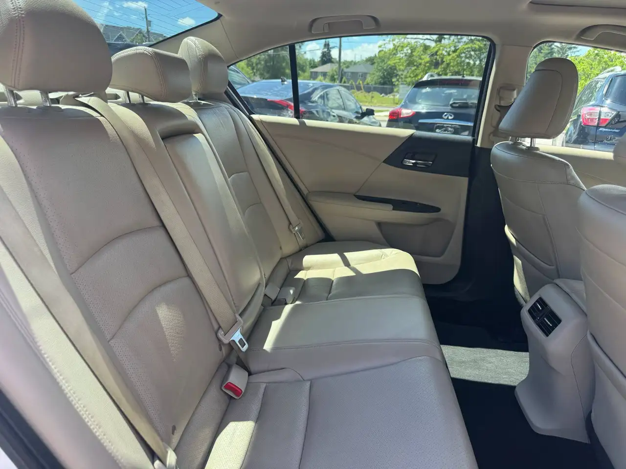 Honda Accord photo Honda Accord