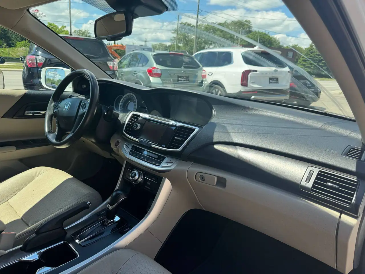 Honda Accord photo Honda Accord