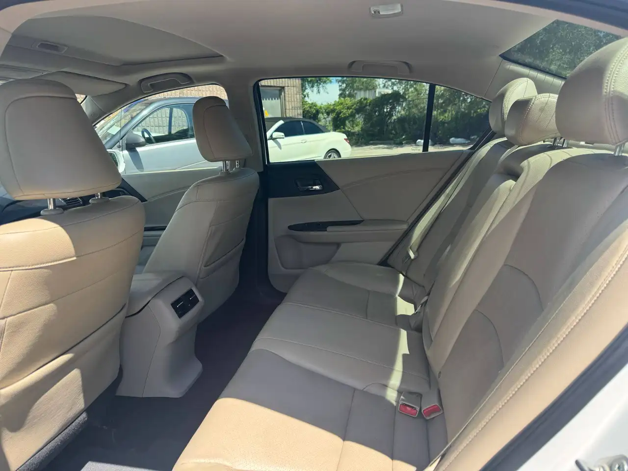 Honda Accord photo Honda Accord