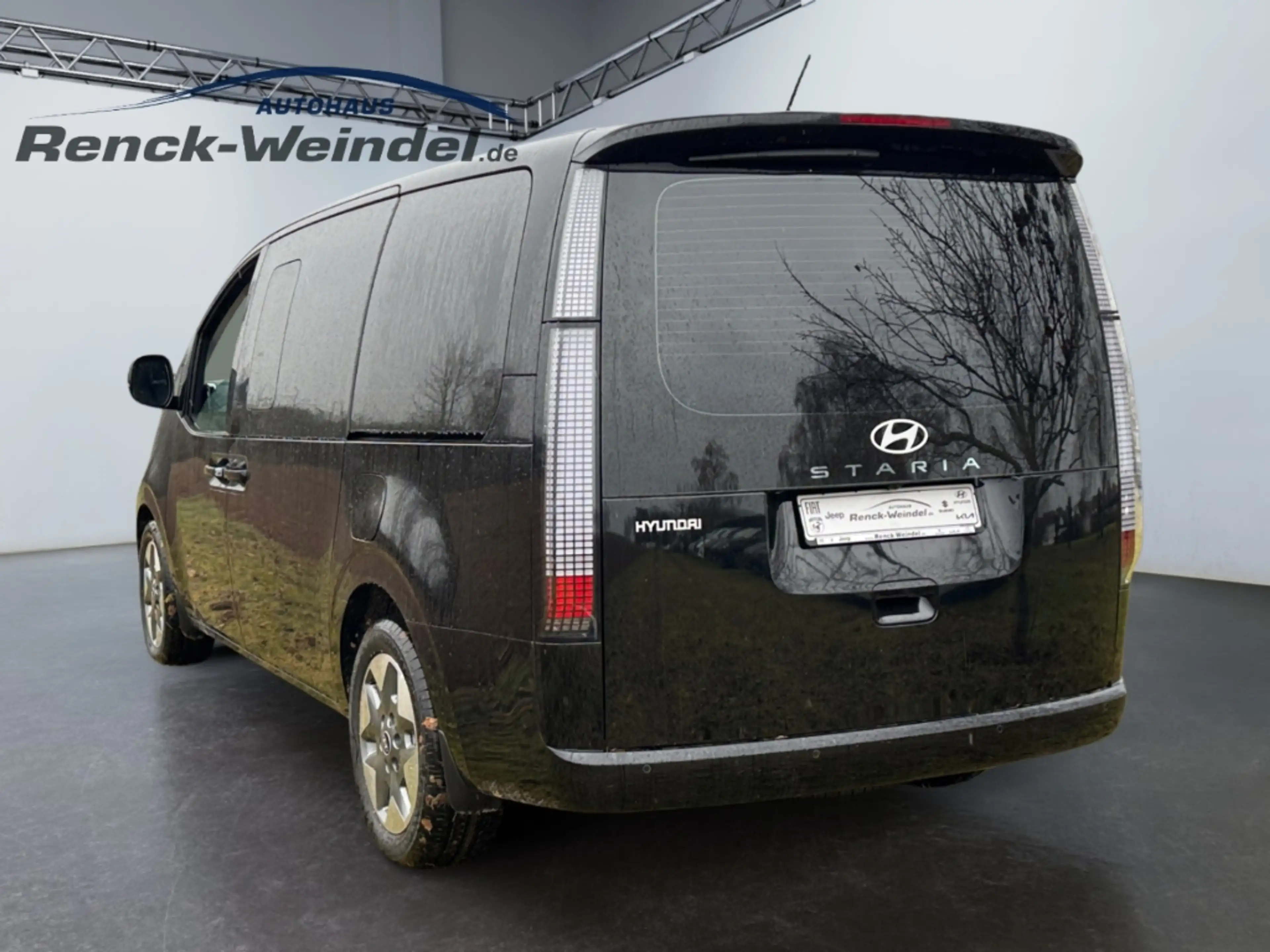 Hyundai STARIA Prime 1.6 T-GDI Navi Digitales Cockpit 360 Kamera — photo 3