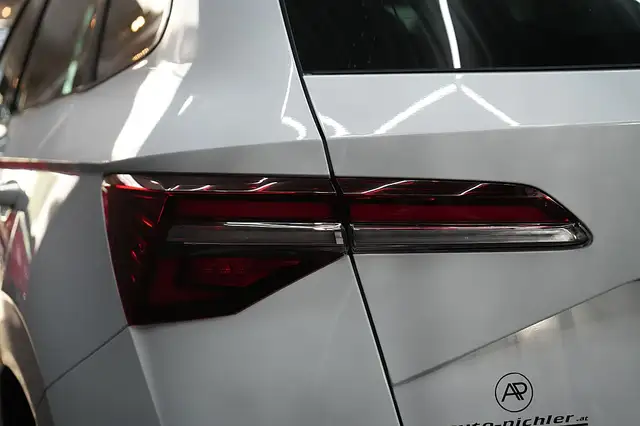 Skoda Karoq 2,0 TDI 4x4 DSG Sportline Ansicht 16