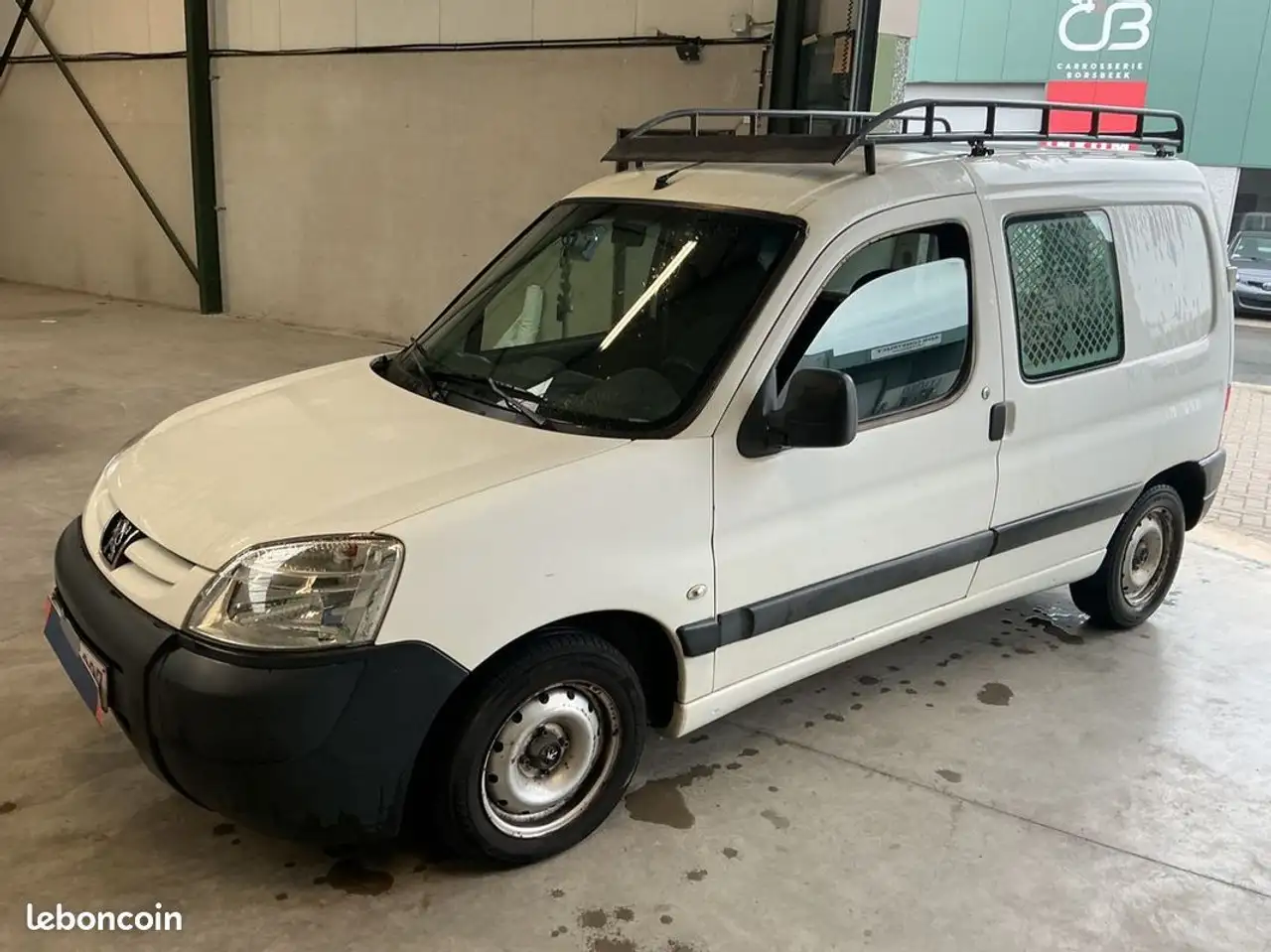 Peugeot Partner Utilitaire 1.6 HDI 75 cv Garantie 12 moi