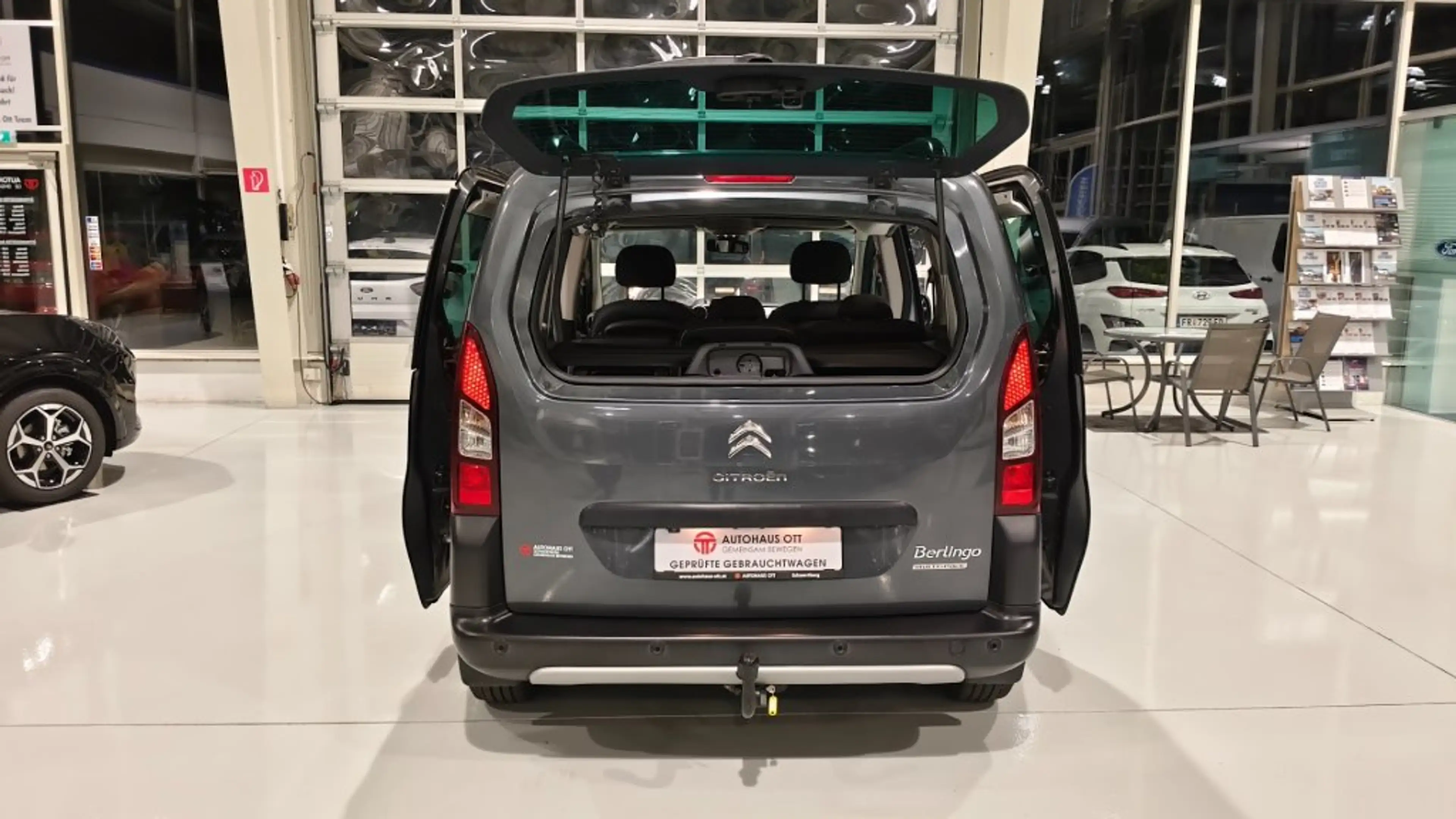 Citroen Berlingo 1.6 BlueHDi 120 FAP Multispace XTR — photo 8