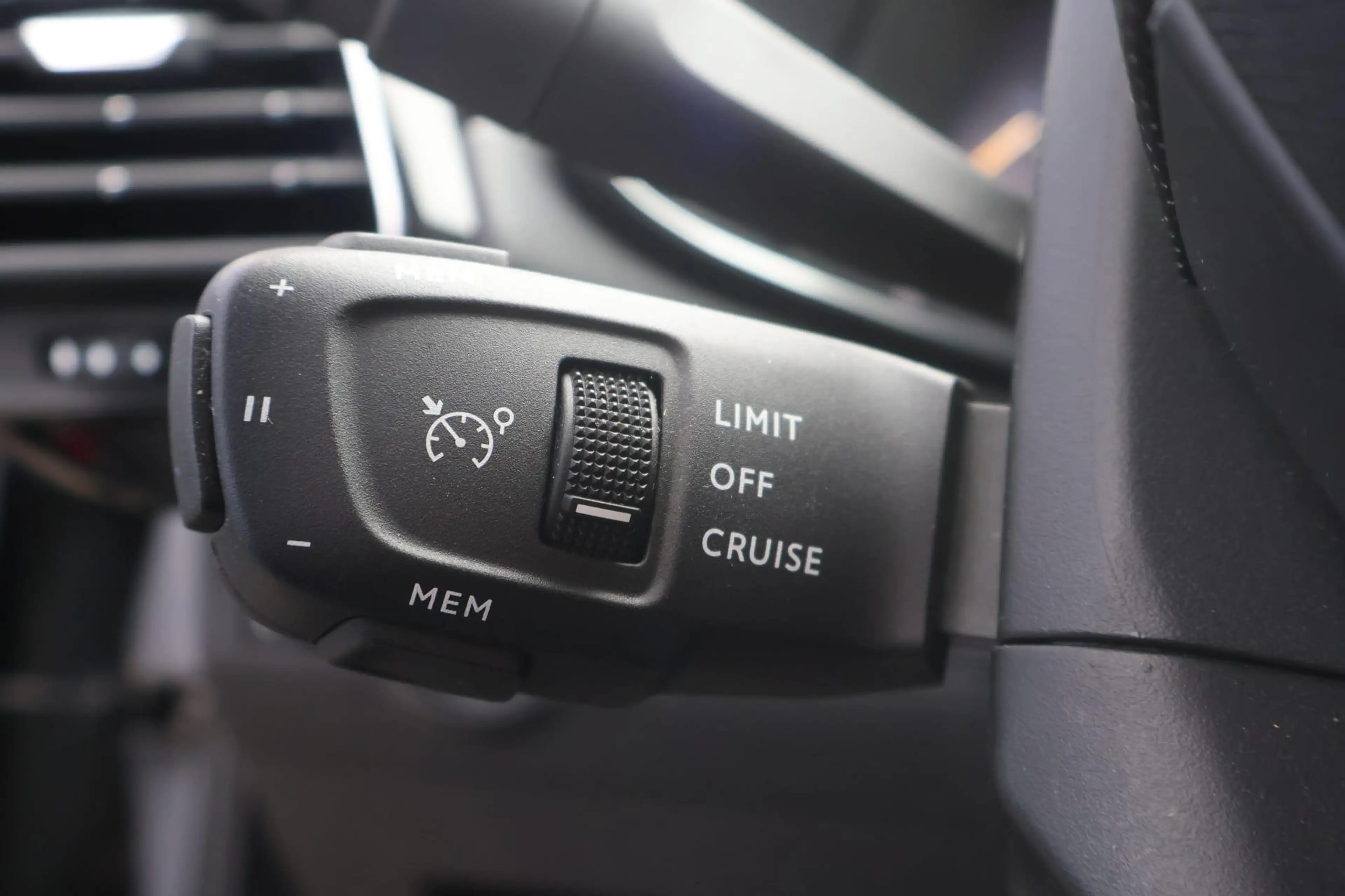 DS Automobiles DS 7 Crossback 1.2 PureTech Business | Cruise Control | 360 Camer — photo 15