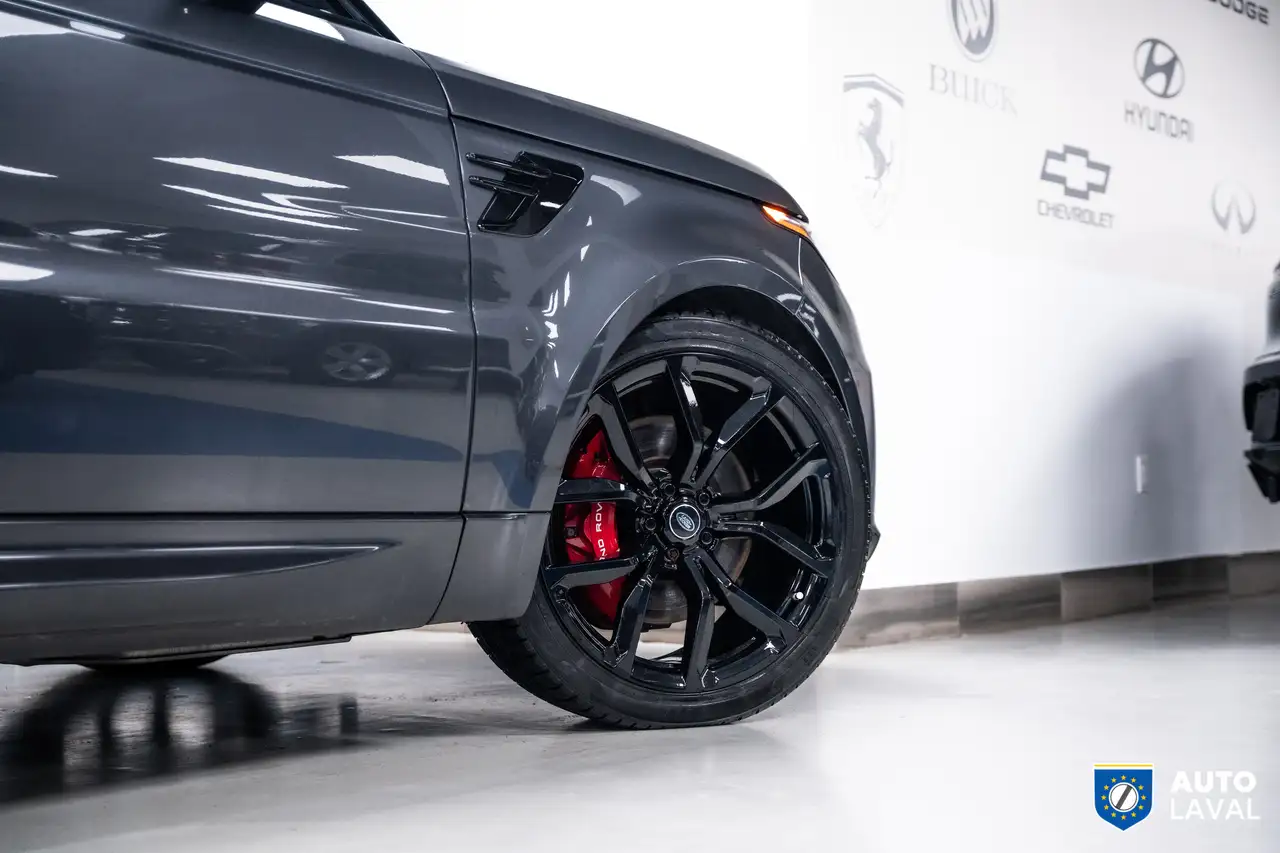 Land Rover Range Rover Sport снимка Land Rover Range Rover Sport
