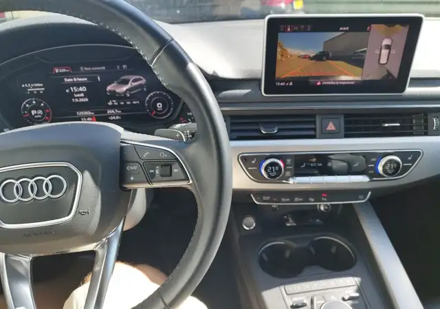 Audi A4 view 7