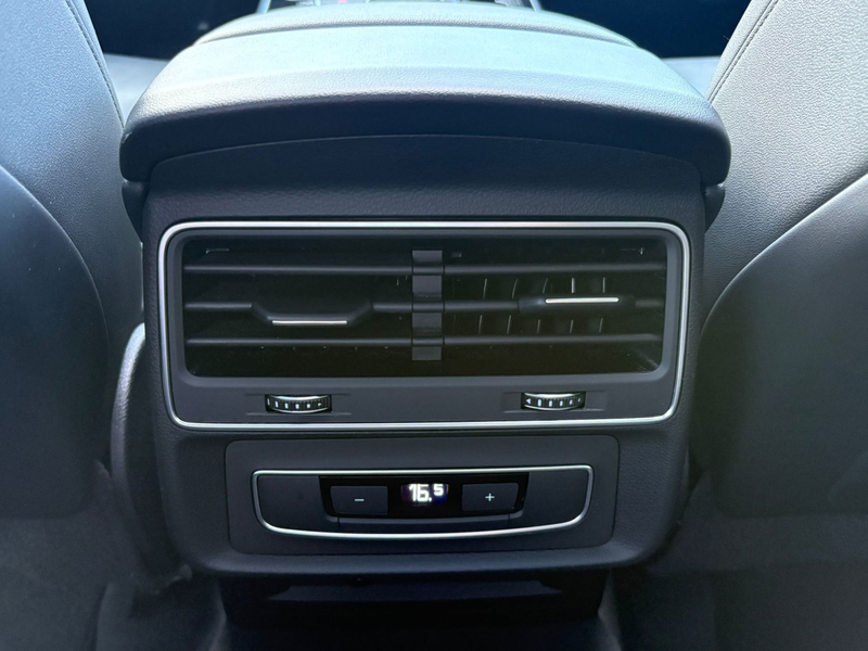 Audi Q7 55 TFSI e Plug in Hybride SOH 97,6% quattro Pro Li — photo 17