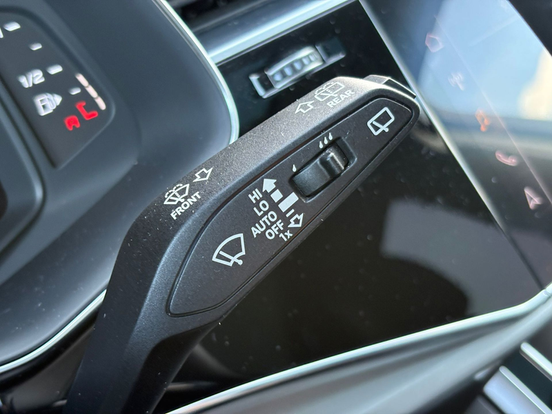 Audi Q7 55 TFSI e Plug in Hybride SOH 97,6% quattro Pro Li — photo 41