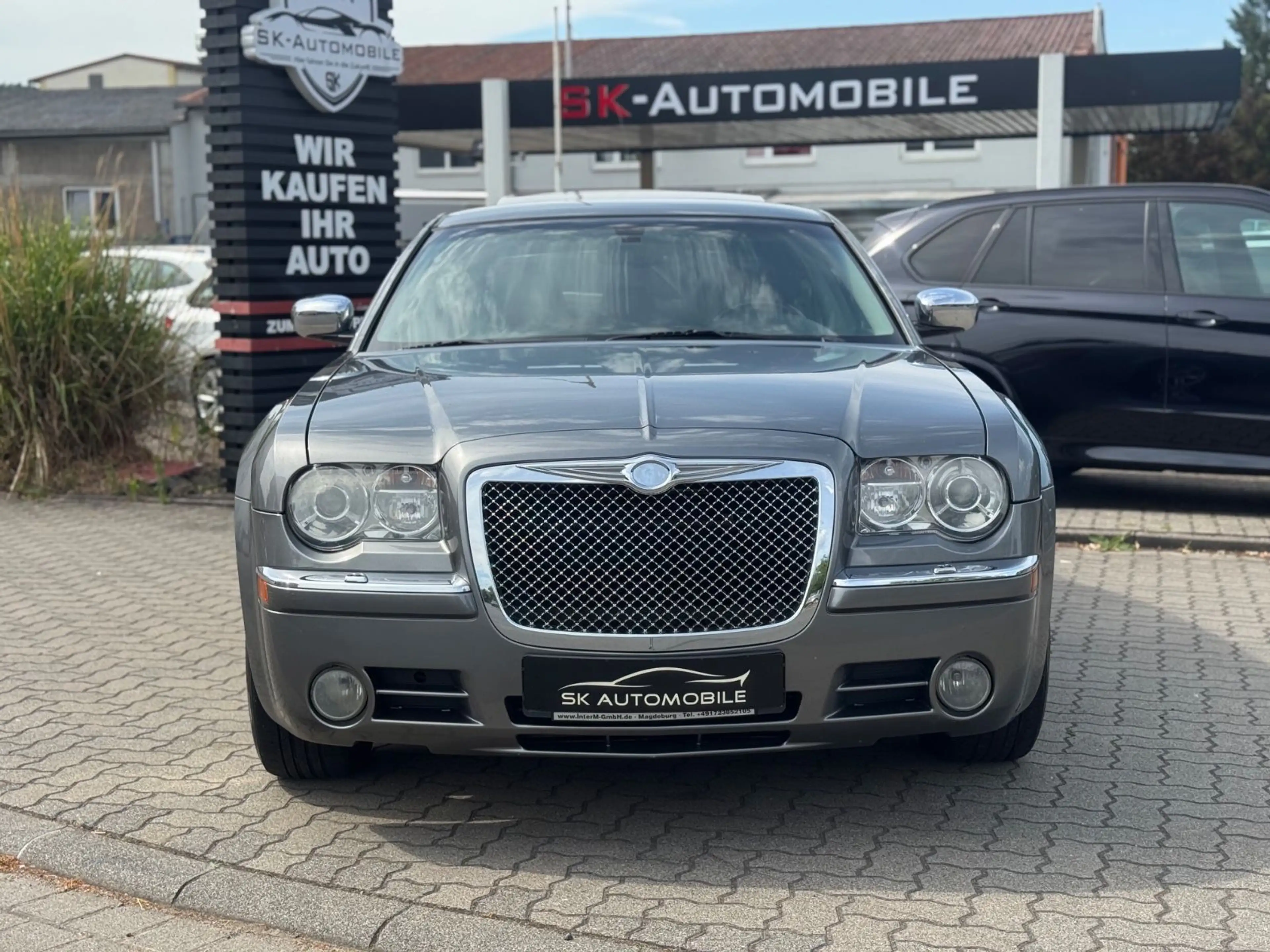 Chrysler 300C 3.0 CRD XENON-NAVI-GLASDACH-LEDER-SHZG-PDC — photo 8