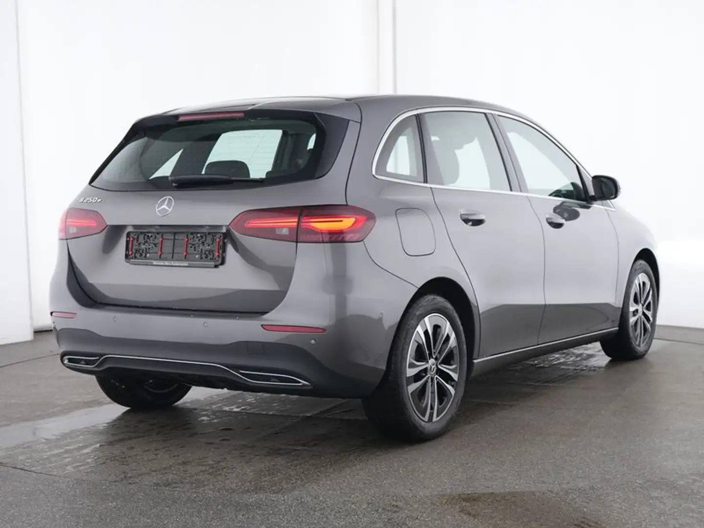 Mercedes-Benz B 250 e PROGRESSIVE KAMERA WINTERPAKET AC 11KW Grau - 2