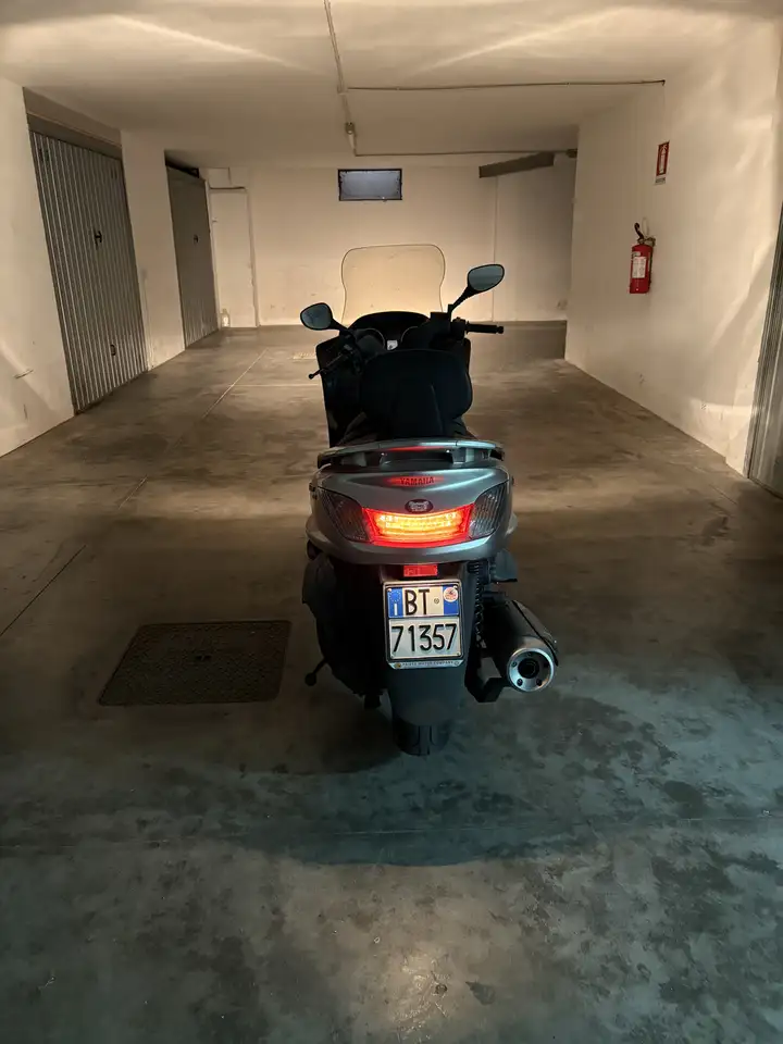 Yamaha Majesty 400