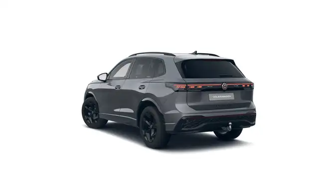 Volkswagen Tiguan view 5