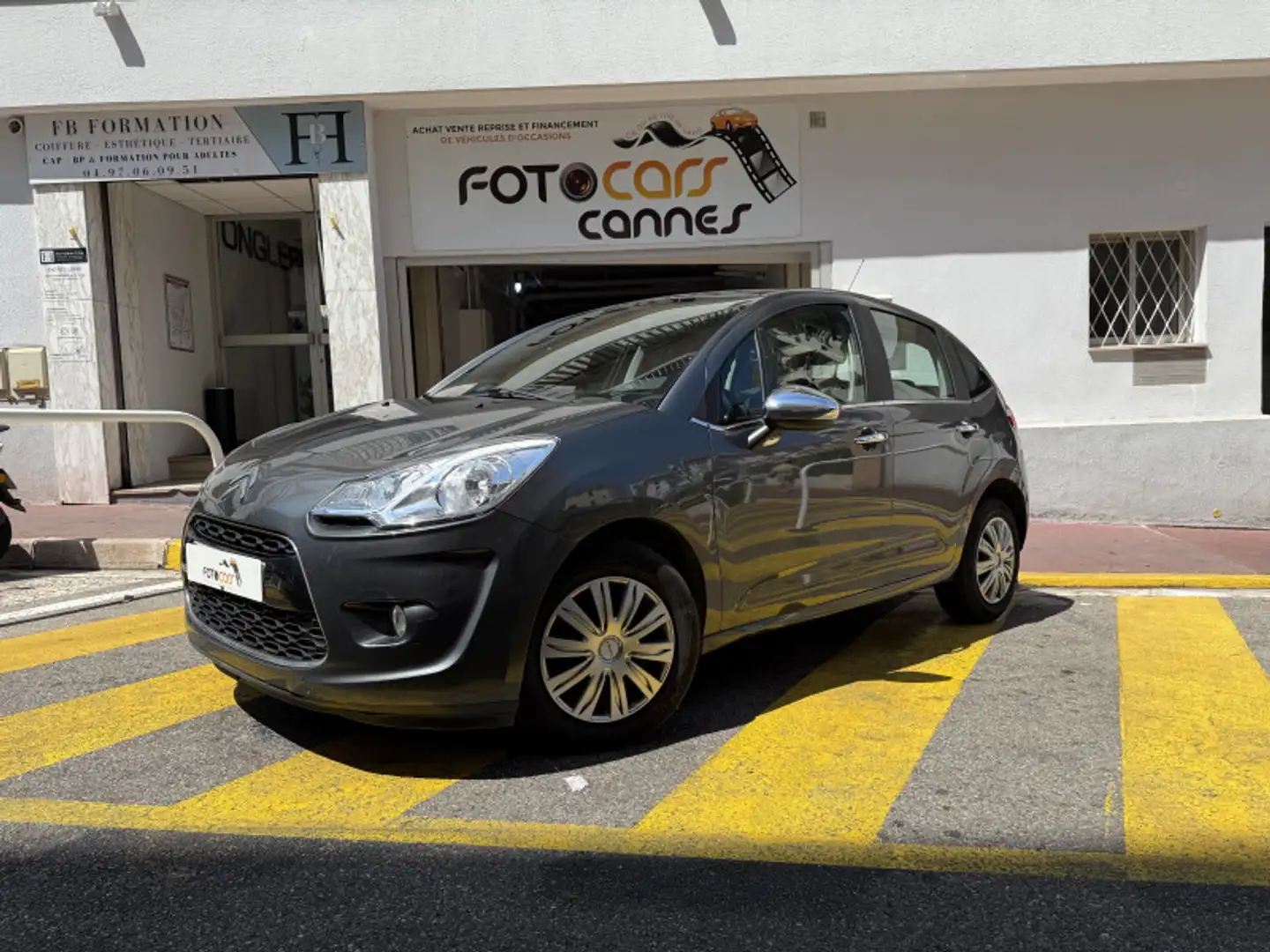 Citroen C3 1.4 HDI70 FAP AIRPLAY Gris - 1