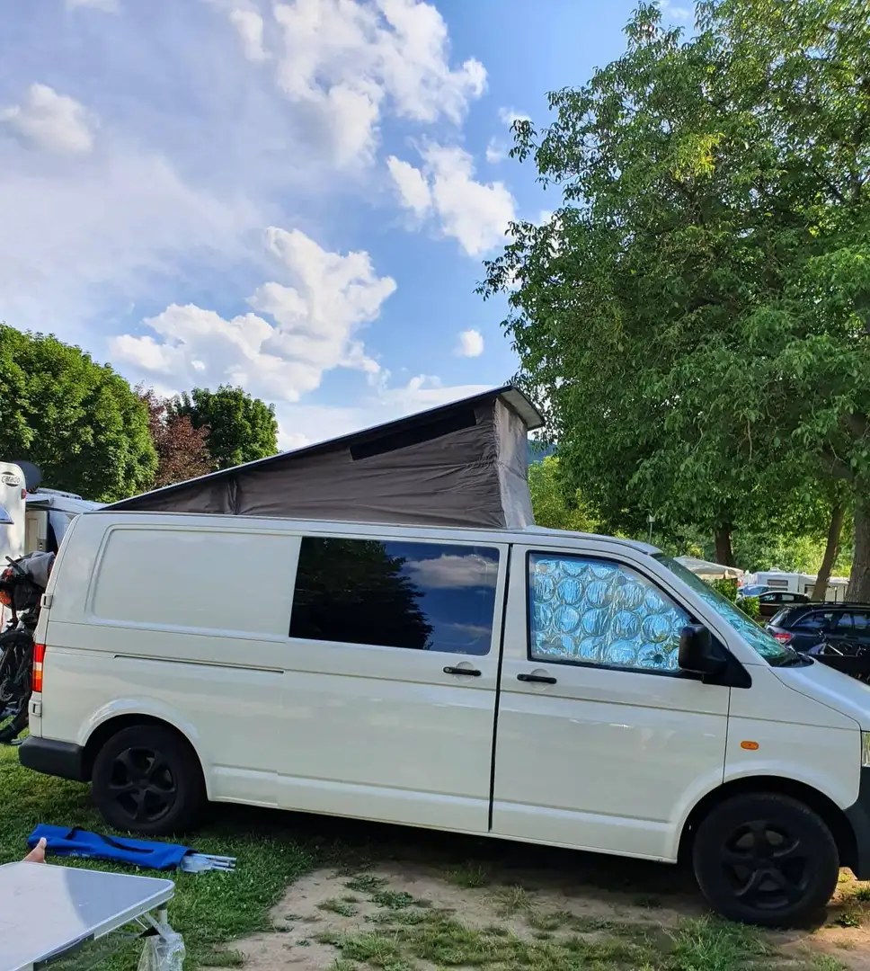 Volkswagen T5 Transporter VW T5 2,5 TDI – Camperausbau, 4 Sitzer mit Vorzelt Weiß - 1