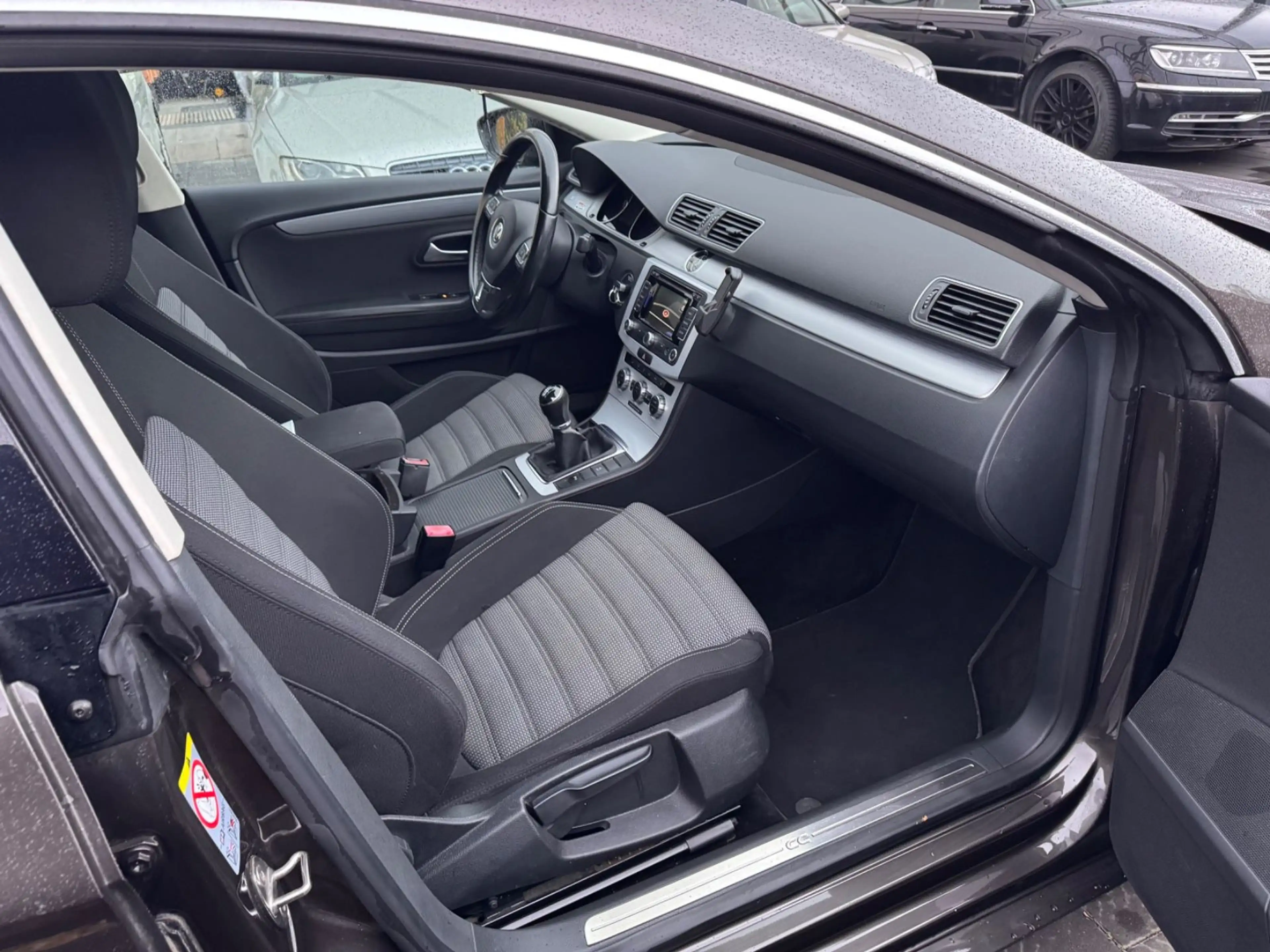 Volkswagen CC Basis BMT, Navi, Bi-Xenon, Scheckheft — photo 10