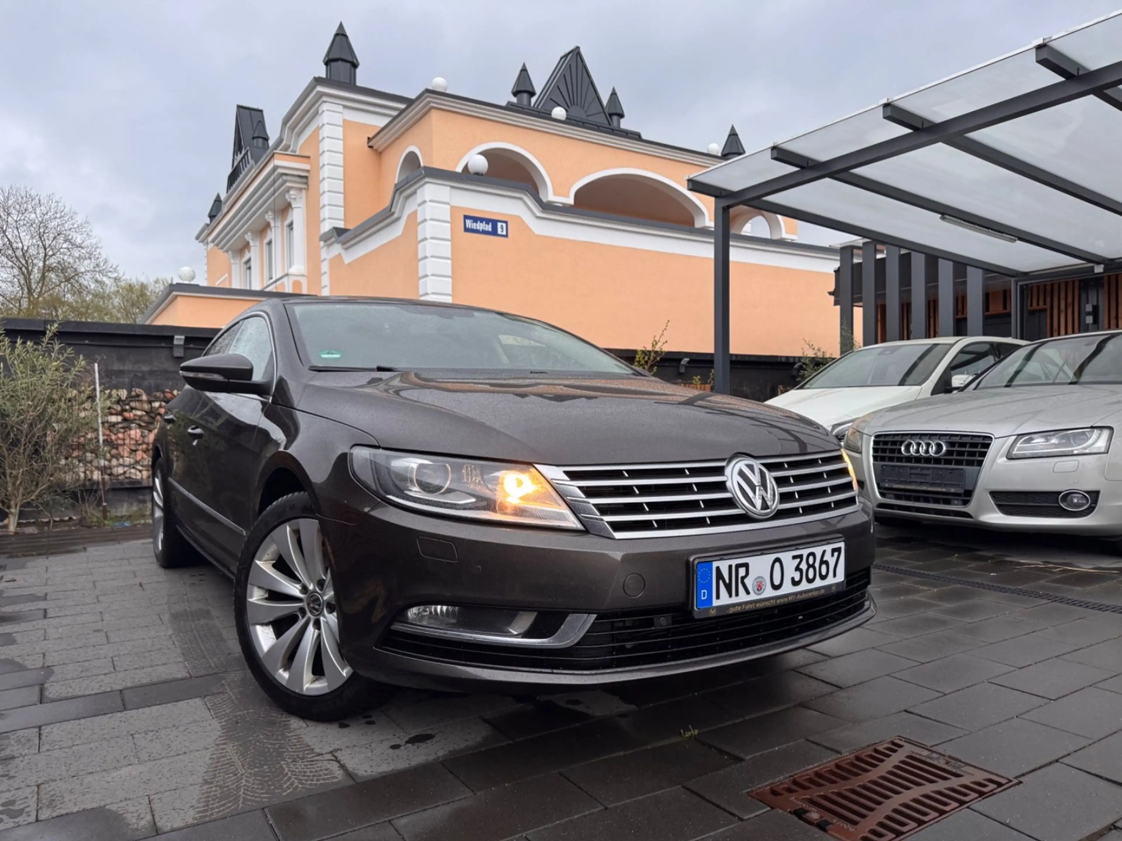 Volkswagen CC Basis BMT, Navi, Bi-Xenon, Scheckheft