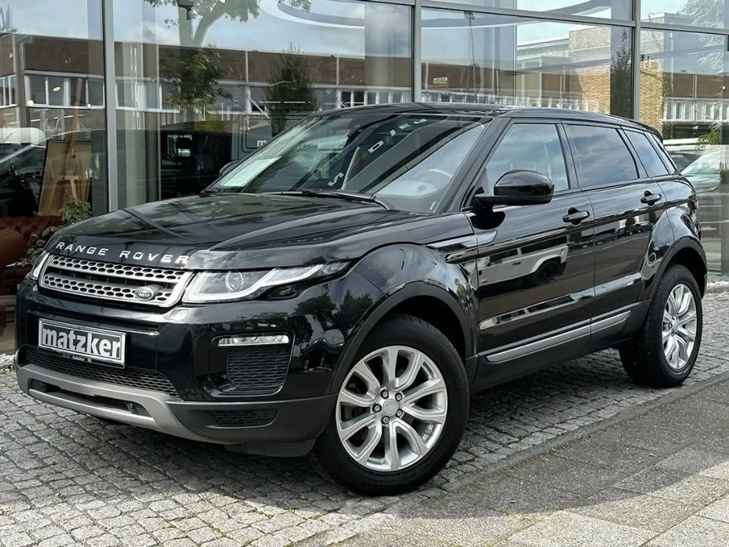 Land Rover Range Rover Evoque L538 2.0 TD4 (150PS) SkyView Schwarz - 2