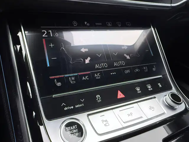 Audi A8 view 30