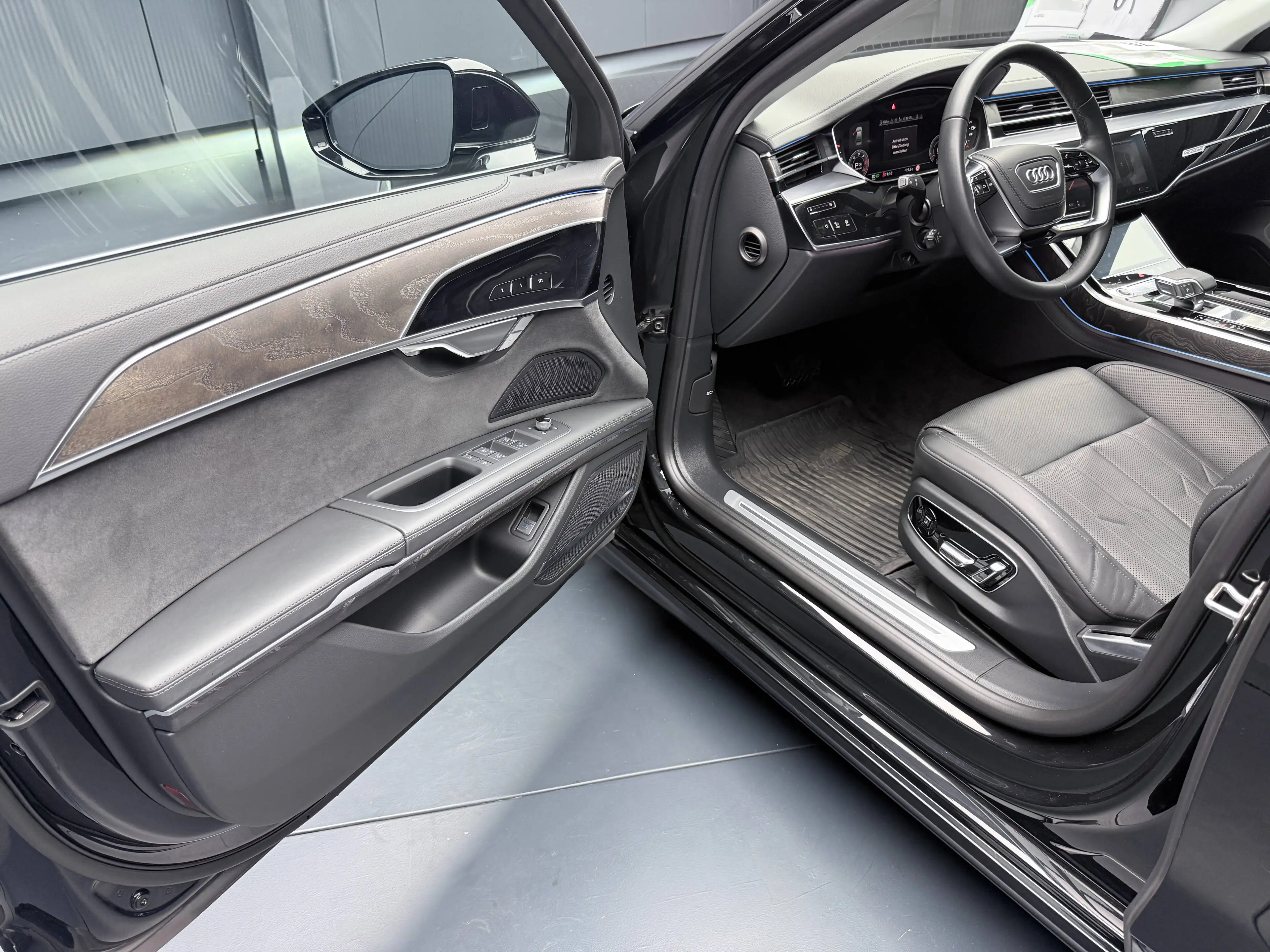 Audi A8 50 TDI L quattro *PANORAMA*TV*B&O*Standhzg*Nachtsicht* — photo 34