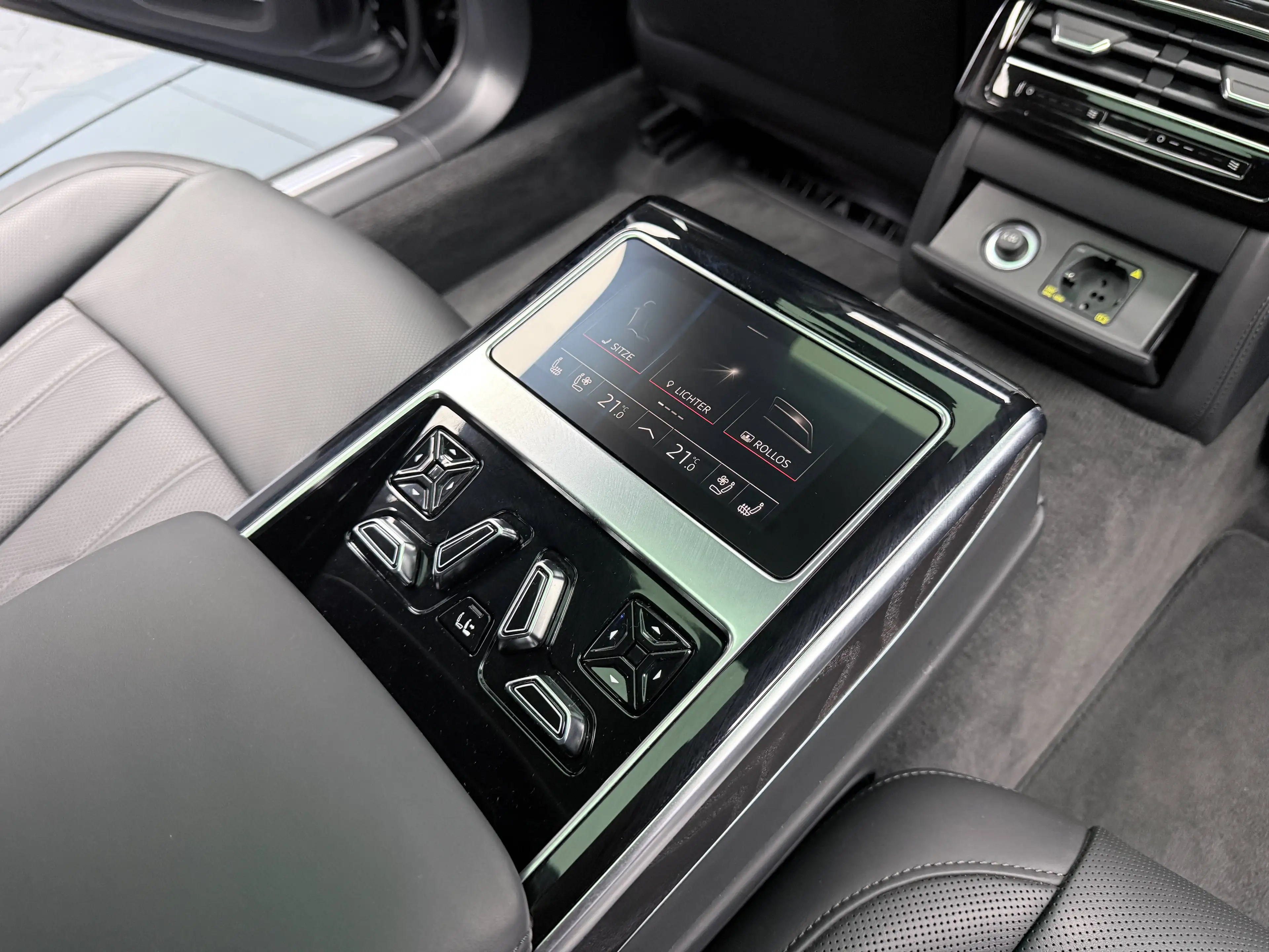Audi A8 50 TDI L quattro *PANORAMA*TV*B&O*Standhzg*Nachtsicht* — photo 40