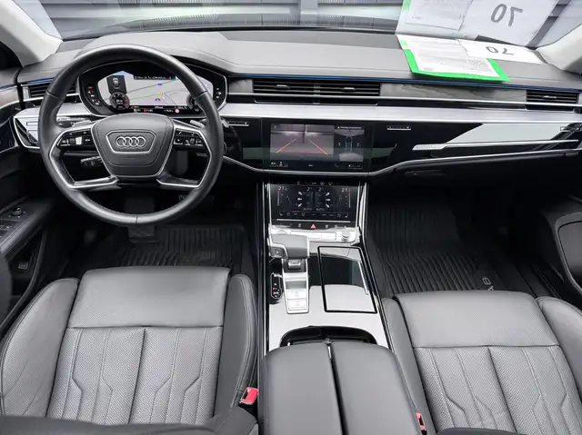 Audi A8 view 17