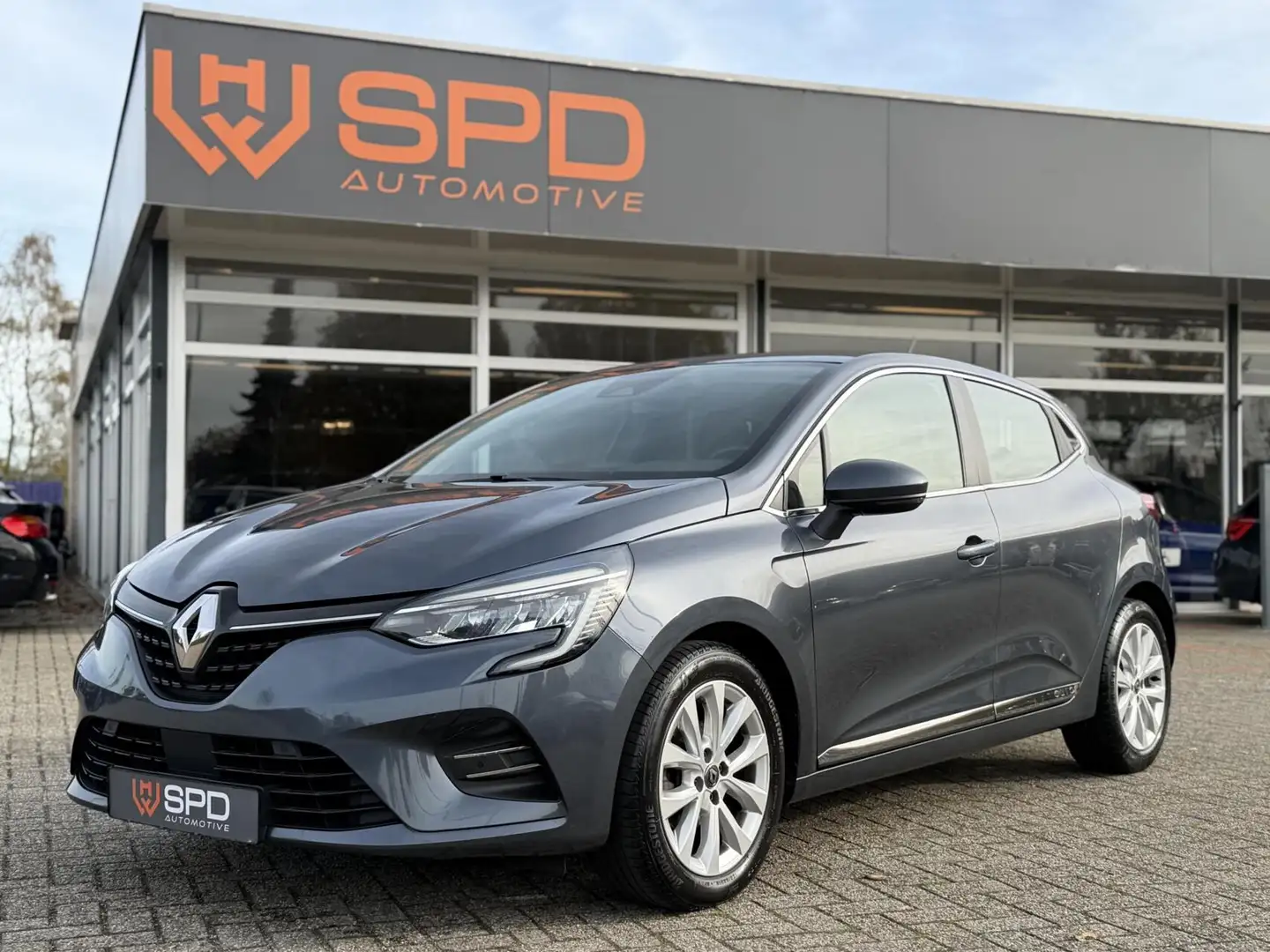 Renault Clio 1.0 TCe Intens|Groot NAV|Carplay|Clima|LED Grijs - 1