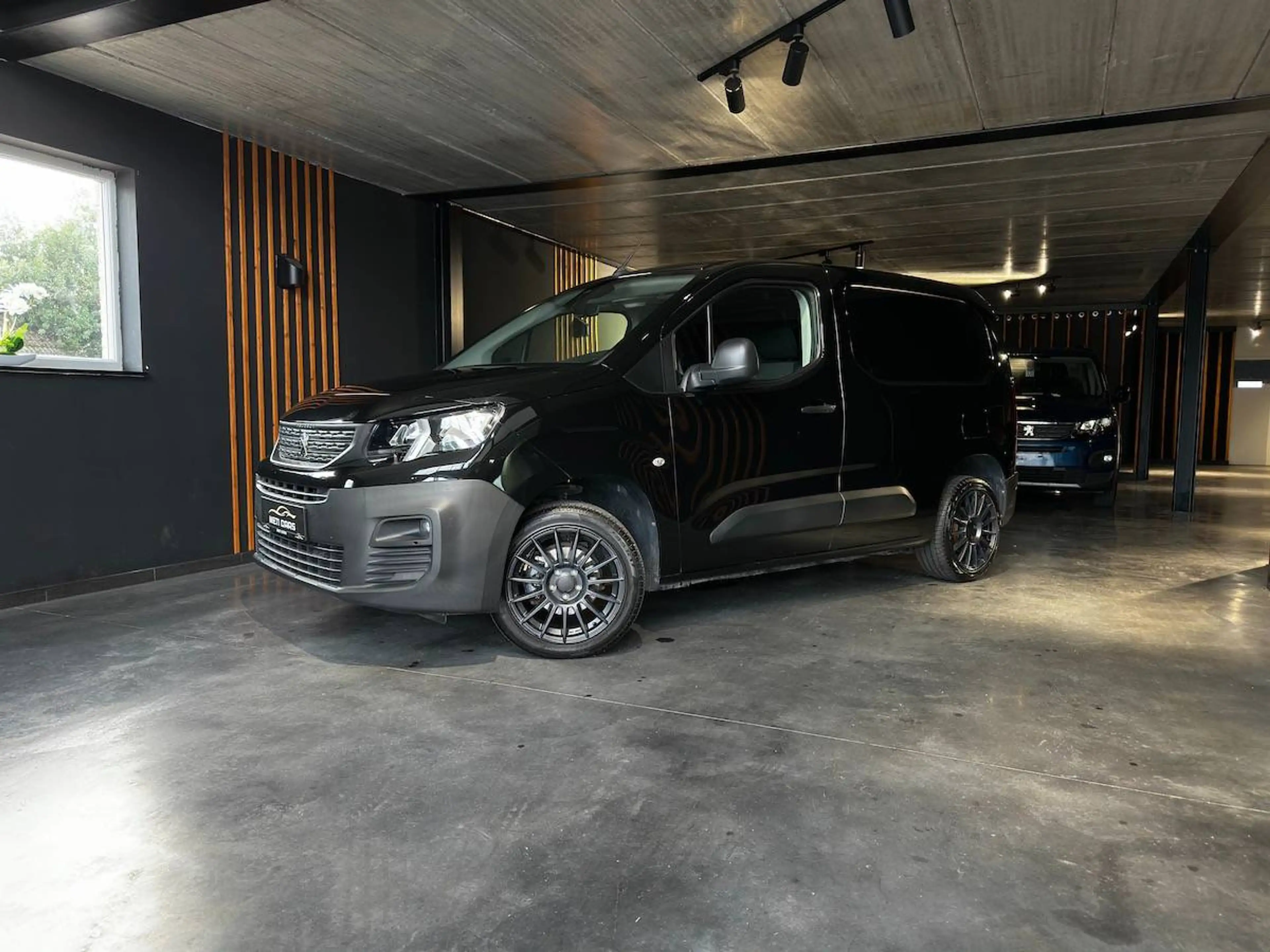 Peugeot Partner 1.2 PureTech L1 | Carplay | AC | Cruise | ... — photo 2