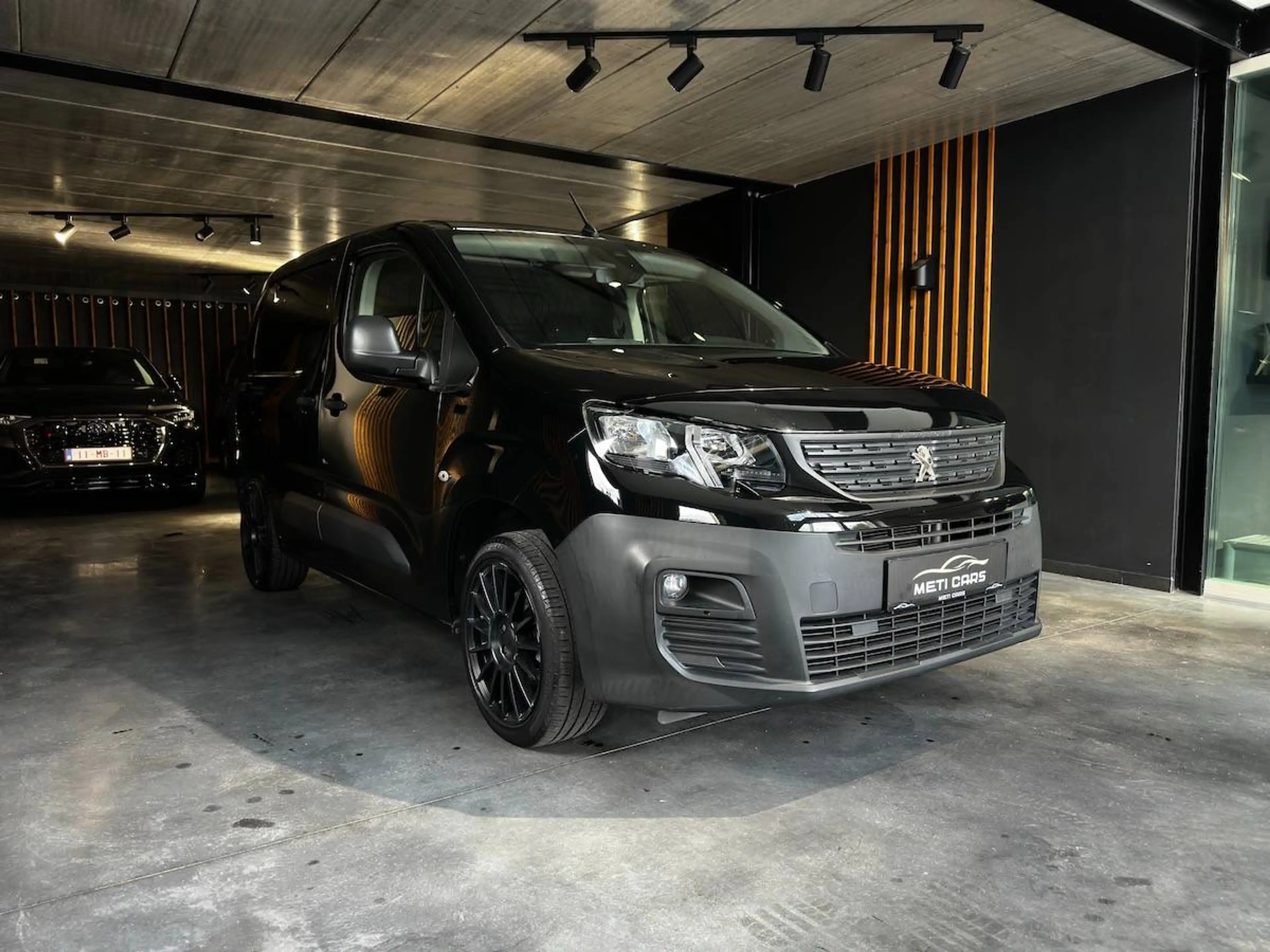 Peugeot Partner 1.2 PureTech L1 | Carplay | AC | Cruise | ... — photo 6
