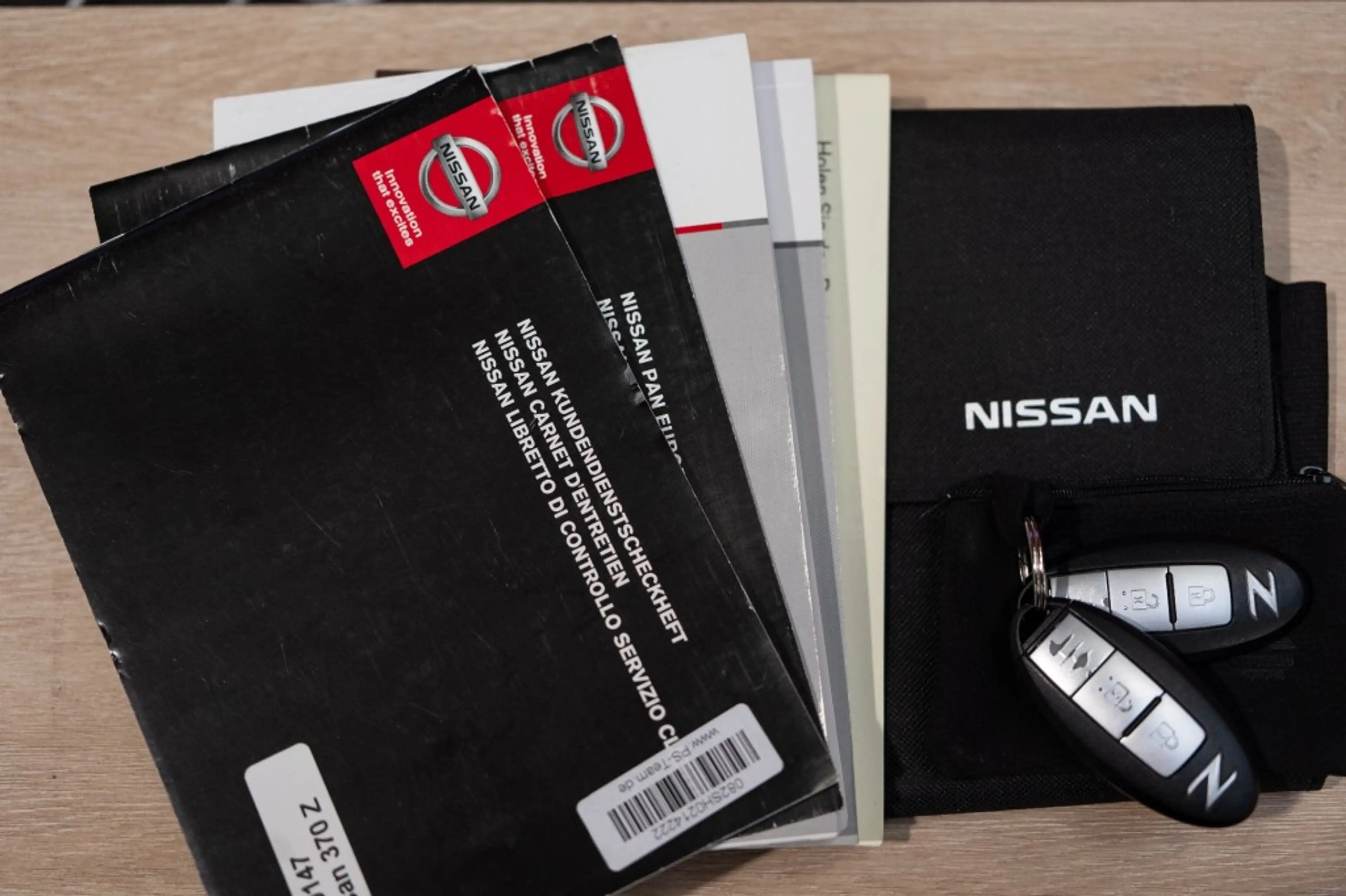 Nissan 370Z 3.7 V6 24V NISMO 344 PK Nr.313, Keyless, Bose soun — photo 39