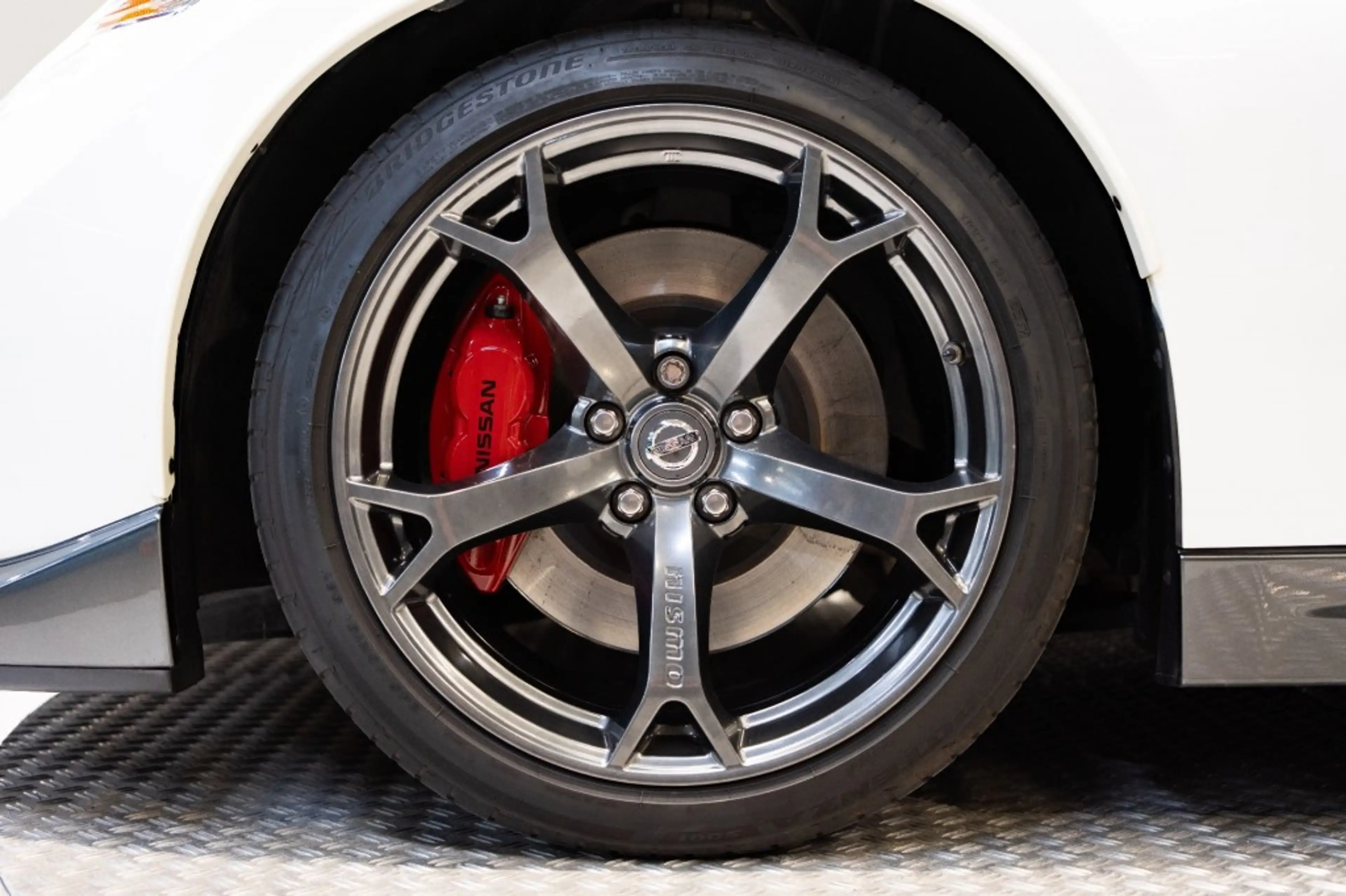 Nissan 370Z 3.7 V6 24V NISMO 344 PK Nr.313, Keyless, Bose soun — photo 20