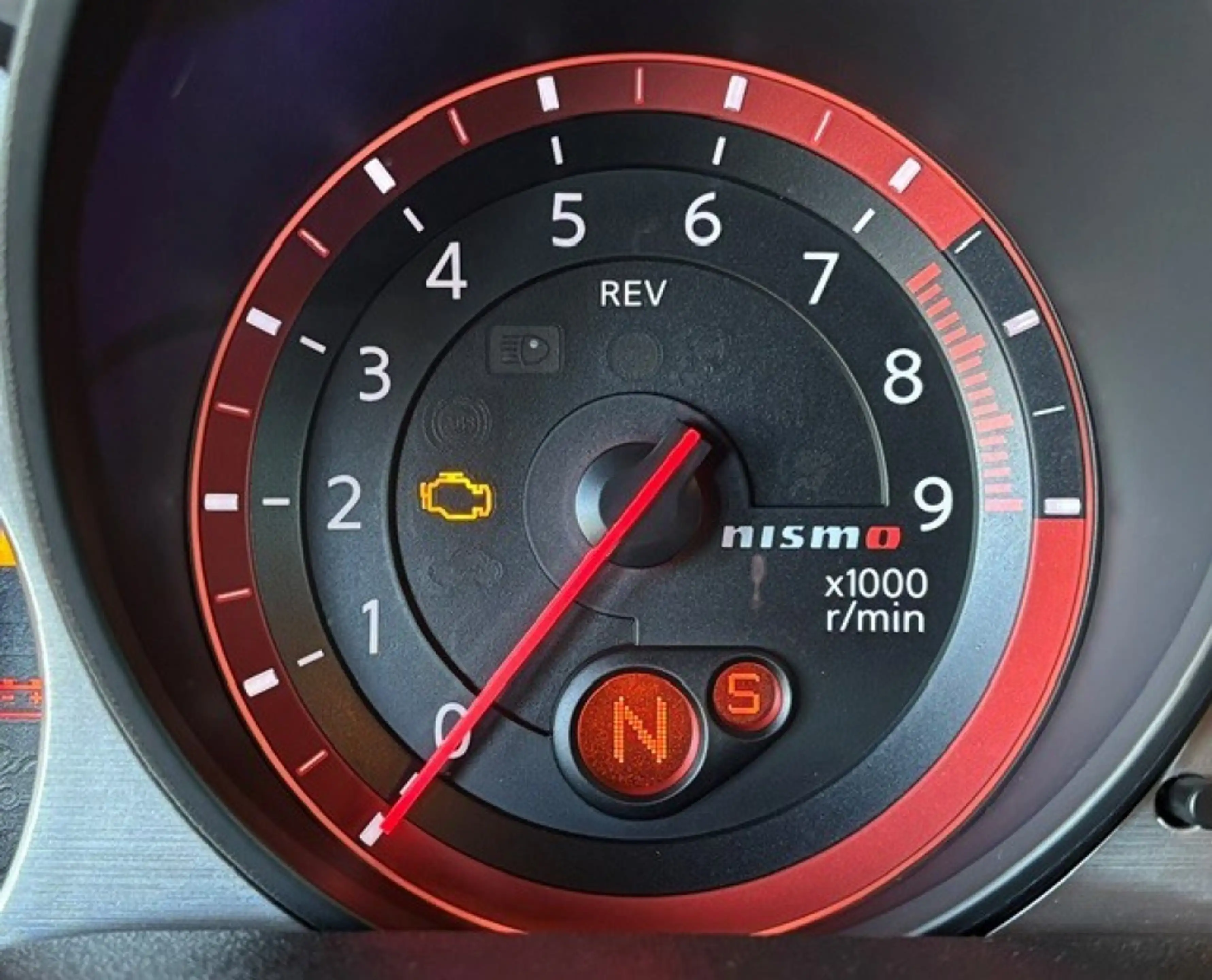 Nissan 370Z 3.7 V6 24V NISMO 344 PK Nr.313, Keyless, Bose soun — photo 15