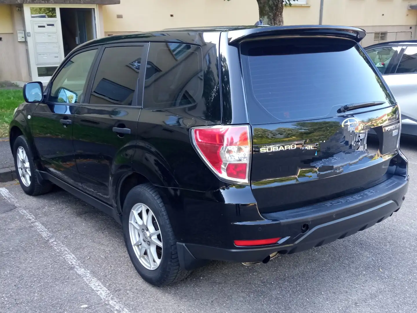 Subaru Forester FORESTER 2.0D X Noir - 2