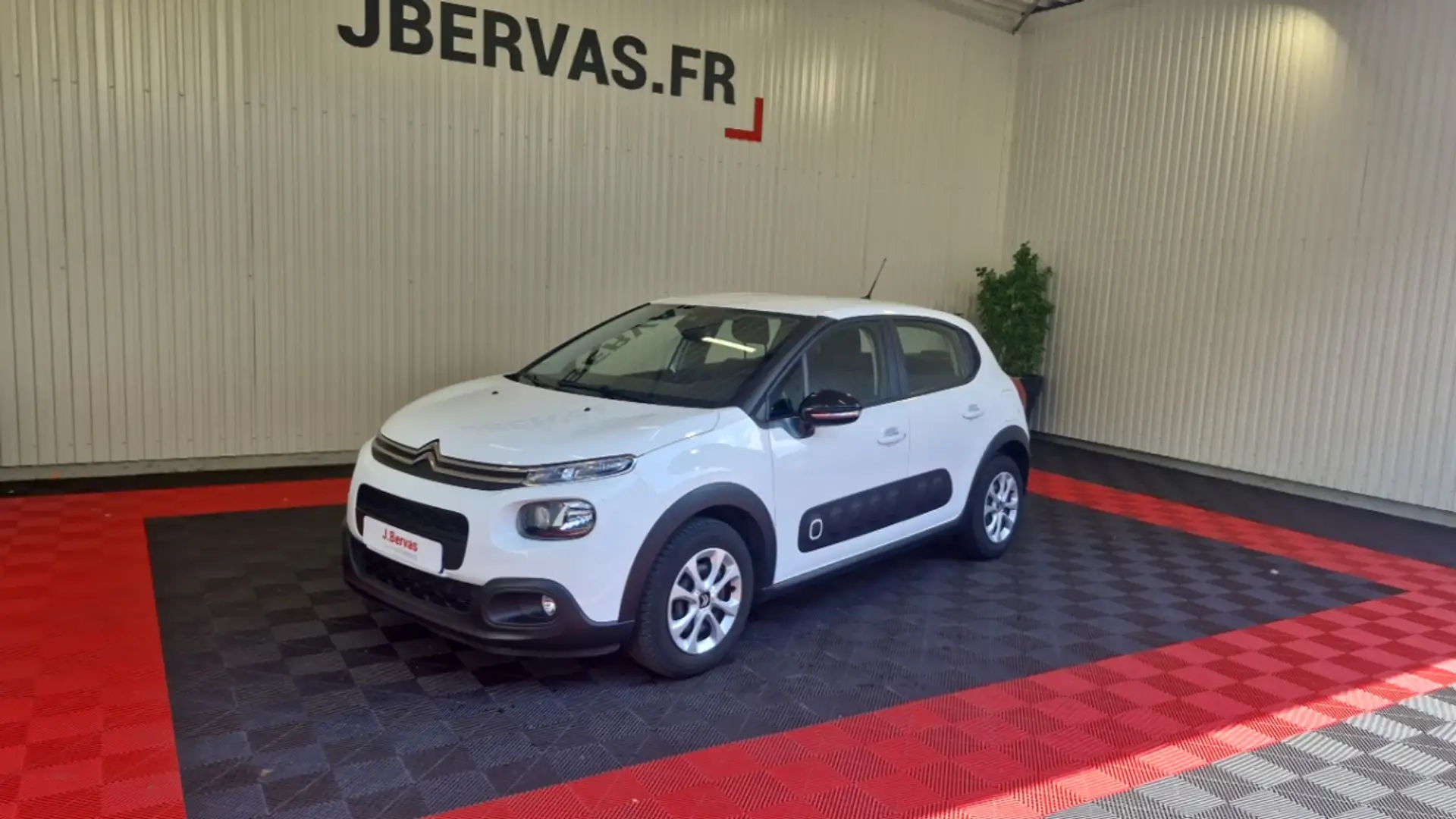 Citroen C3 SOCIETE PURETECH 82 SS FEEL NAV Blanc - 1
