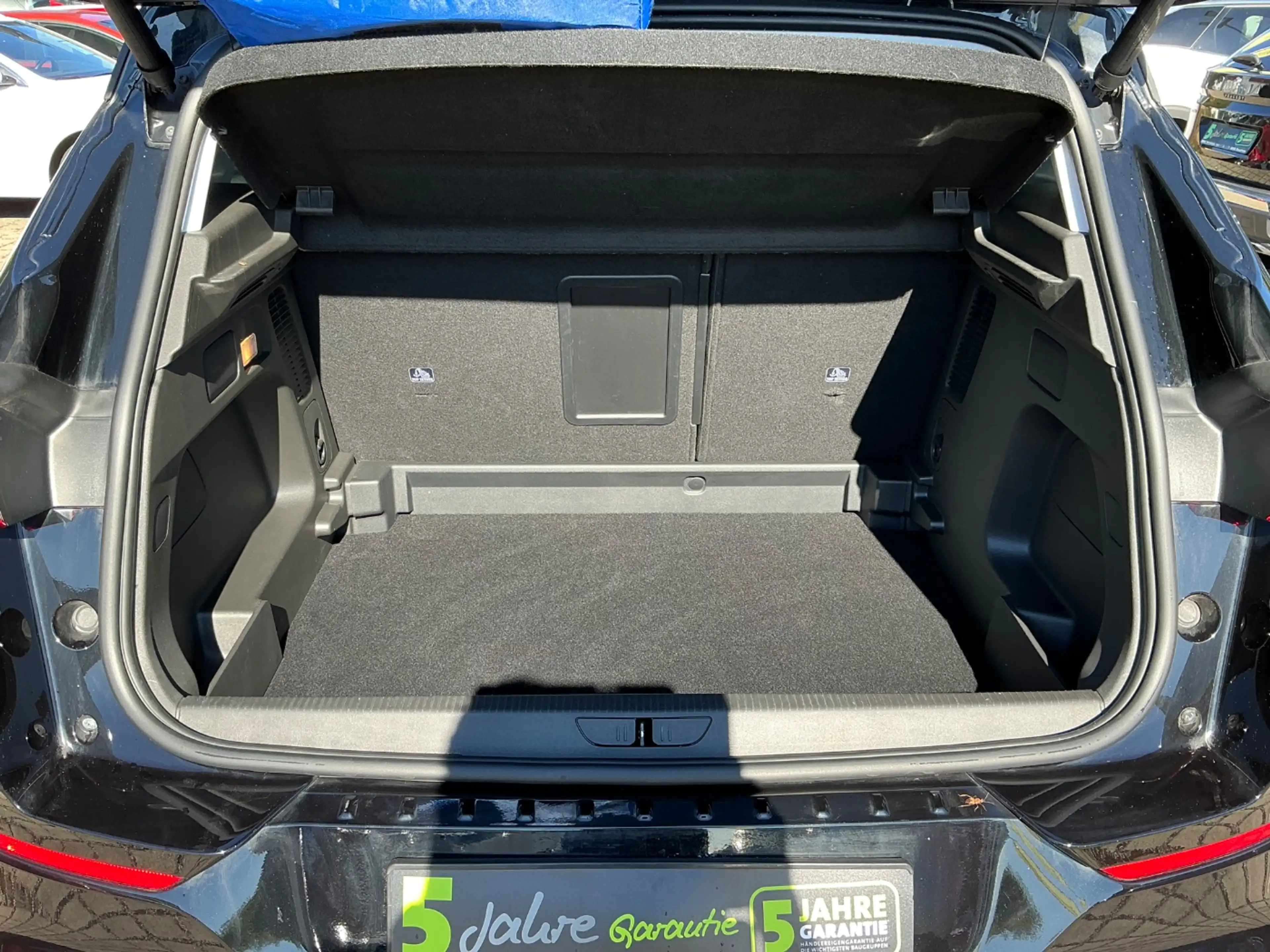 Opel Grandland 1.2 Turbo Ultimate LED+Navi+SHZ+360+LM — photo 13
