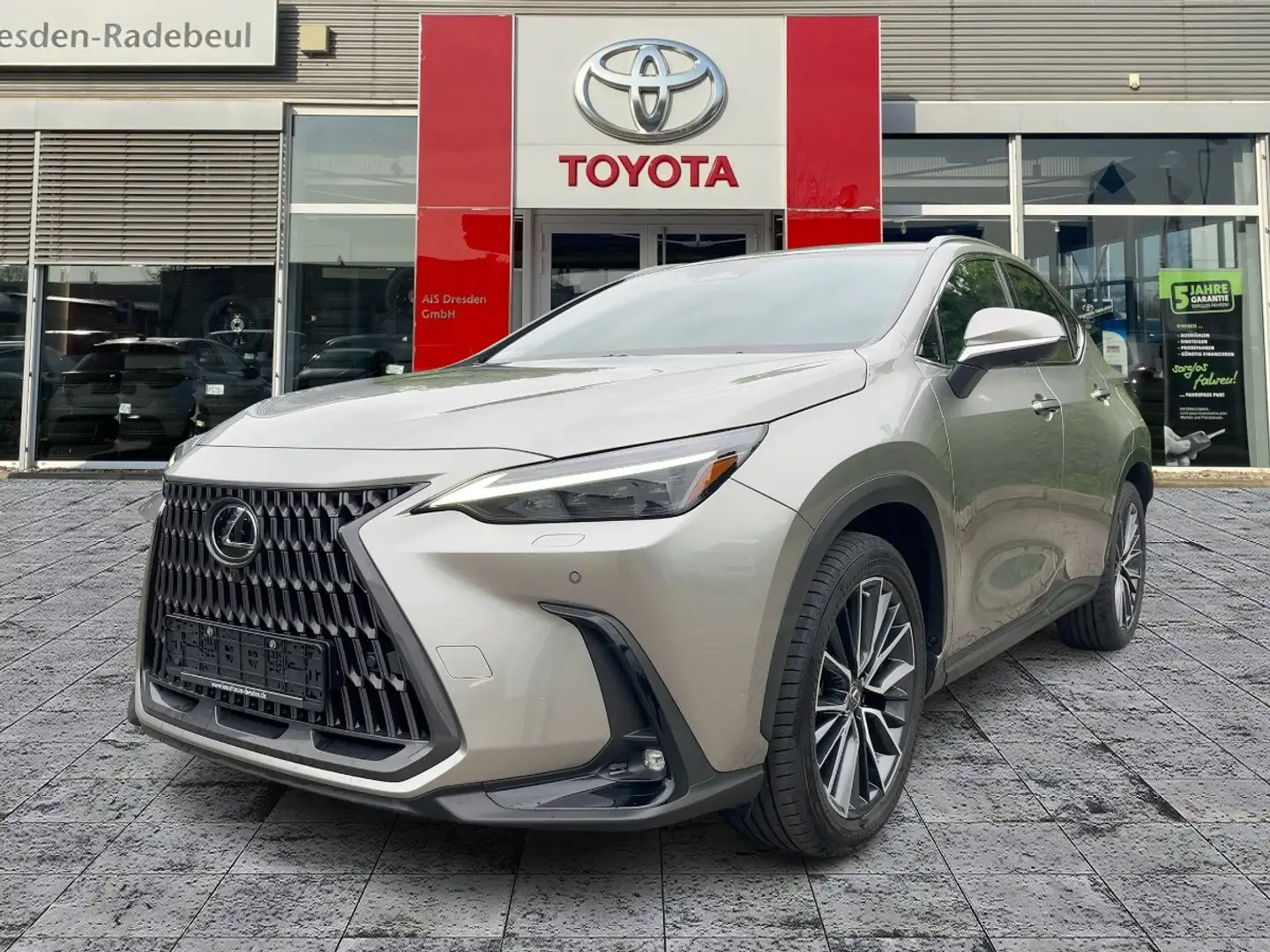 Lexus NX 450h+ Luxury Line HUD*Navi*4xSHZ*Lenkradhz Plateado - 2