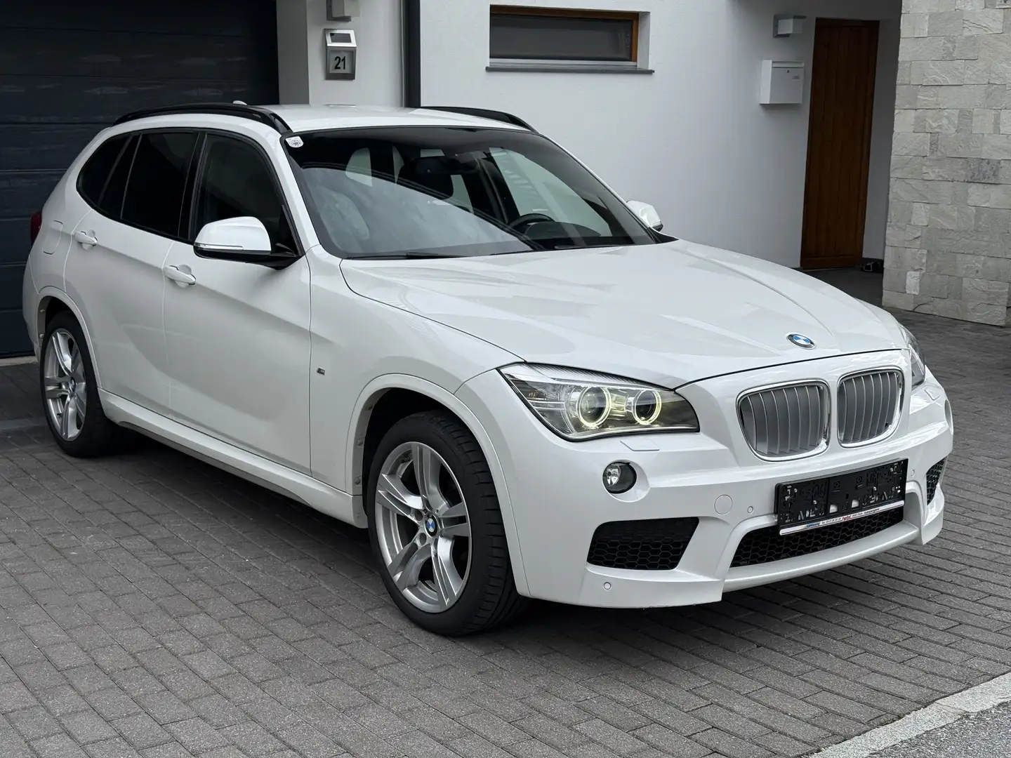 BMW X1 xDrive20d   M Paket Bianco - 2