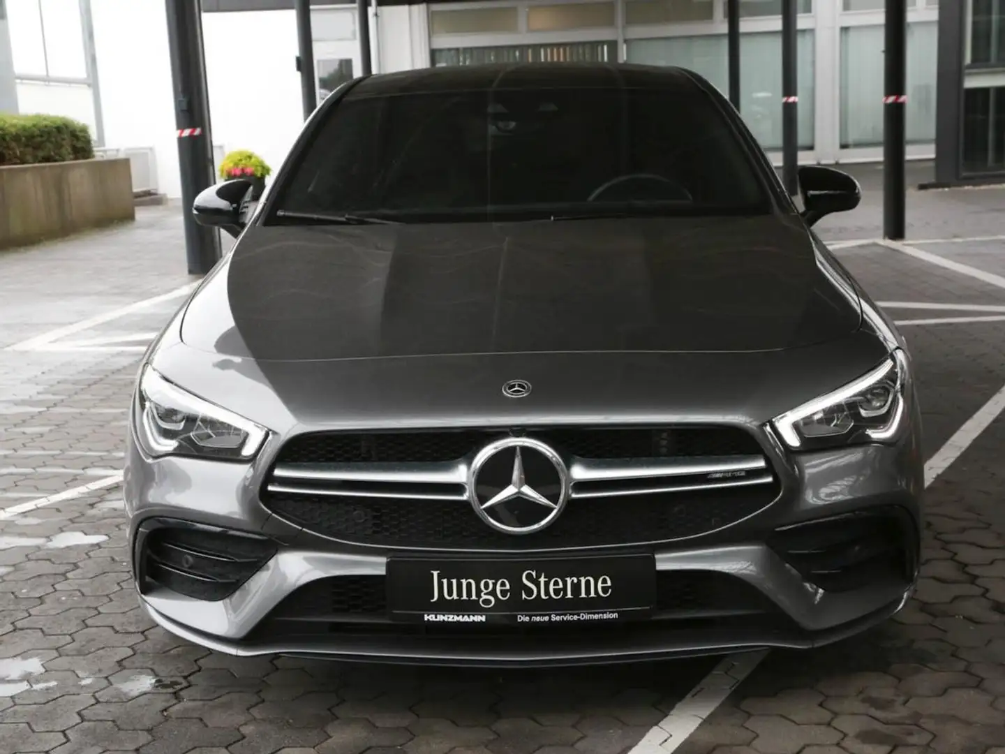 Mercedes-Benz CLA 35 AMG 4M SB MBUX High-End Panorama Kamera Gris - 2