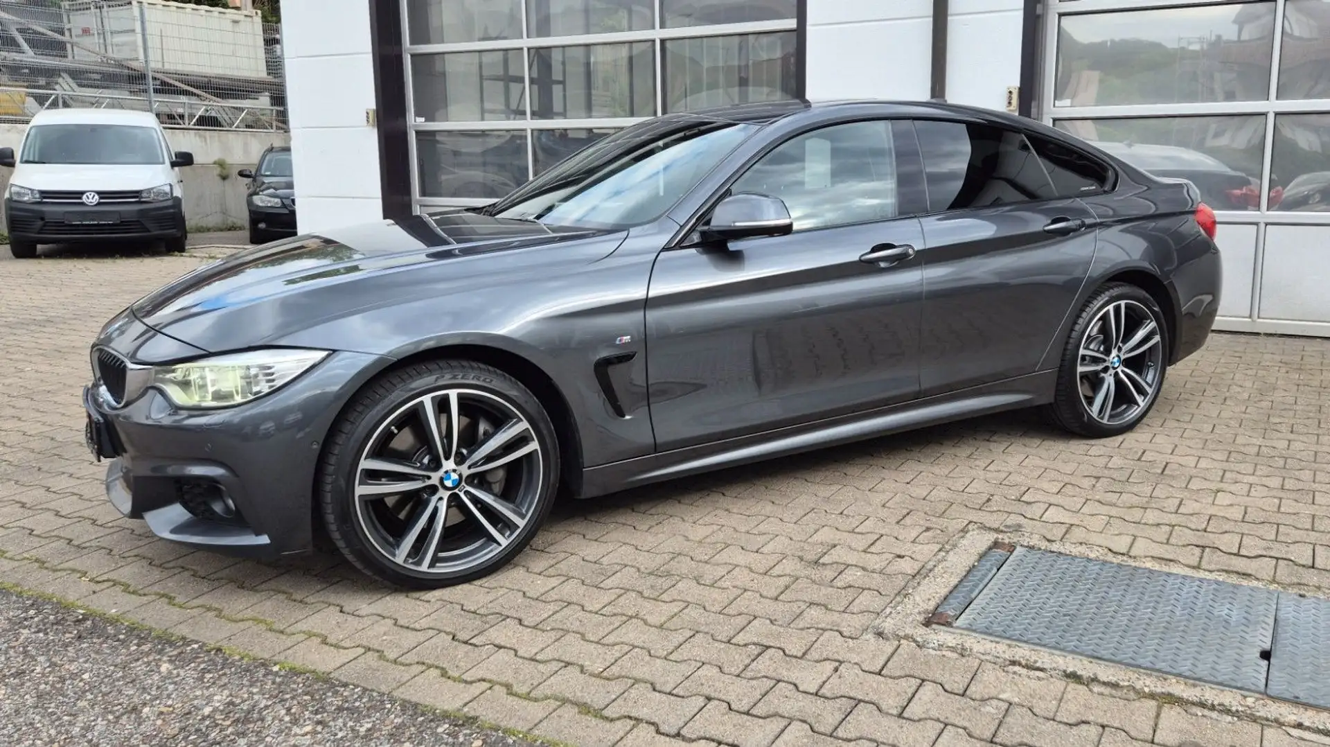 BMW 435 d Gran Coupe xDrive M Sport *HUD*h&k*360°*19" Grau - 2