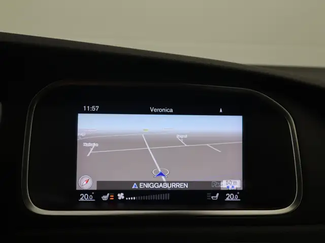 Volvo V40 view 10