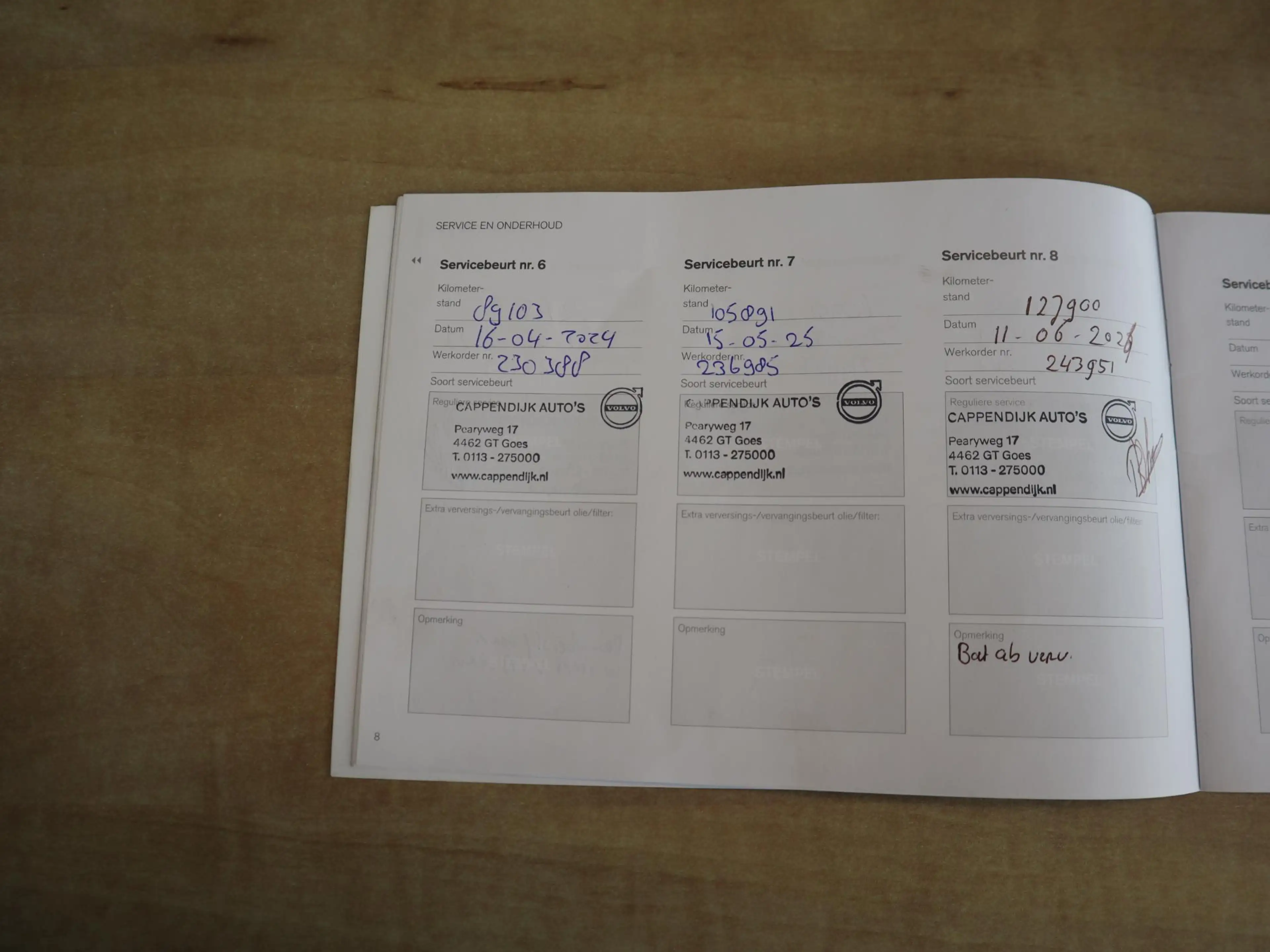 Volvo V40 2.0 T2 Nordic+ FULL LED / STANDKACHEL / STOELVERW — photo 31