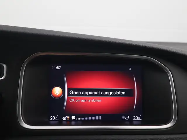 Volvo V40 view 21